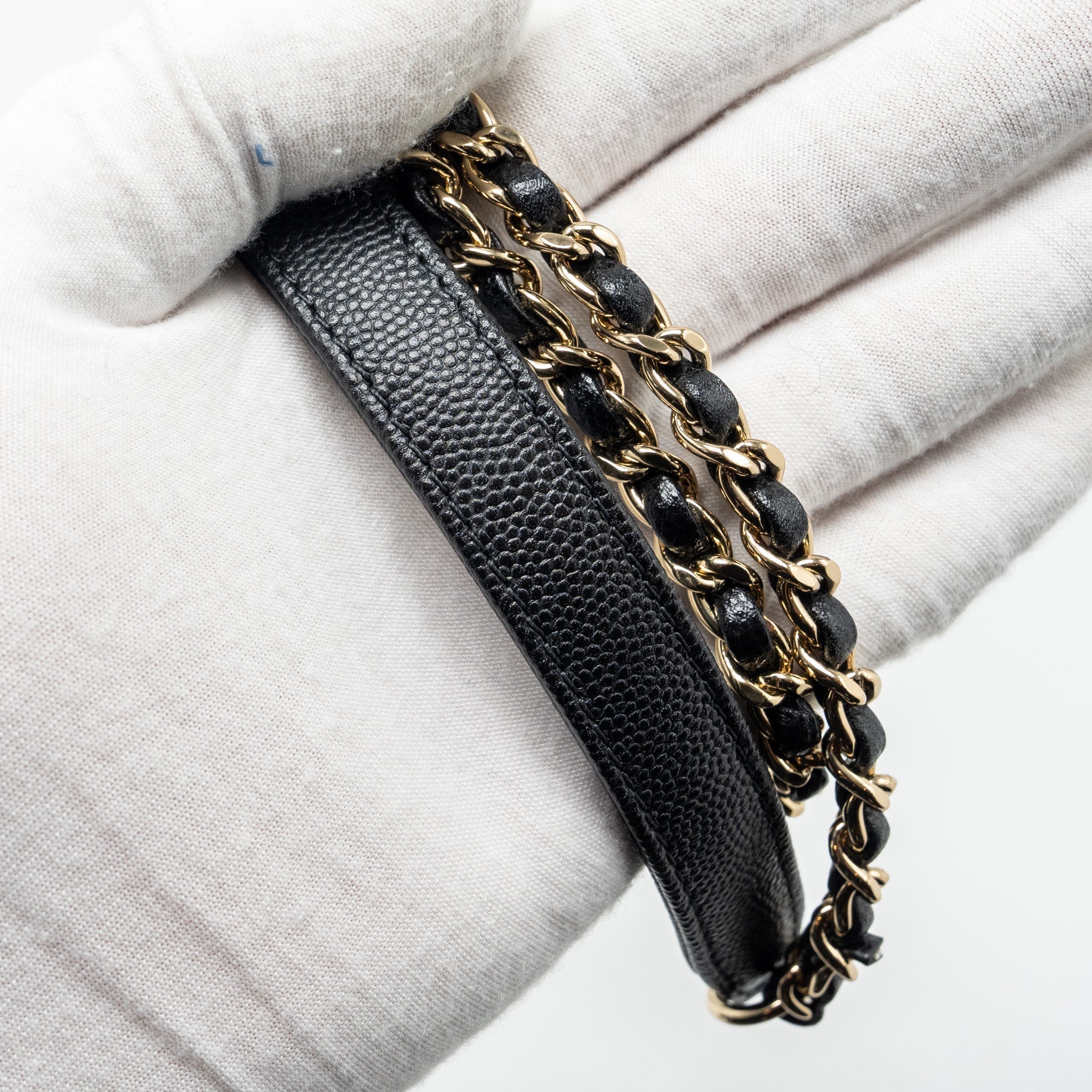 chanel-medium-classic-double-flap-bag-caviar-black-ghw-19
