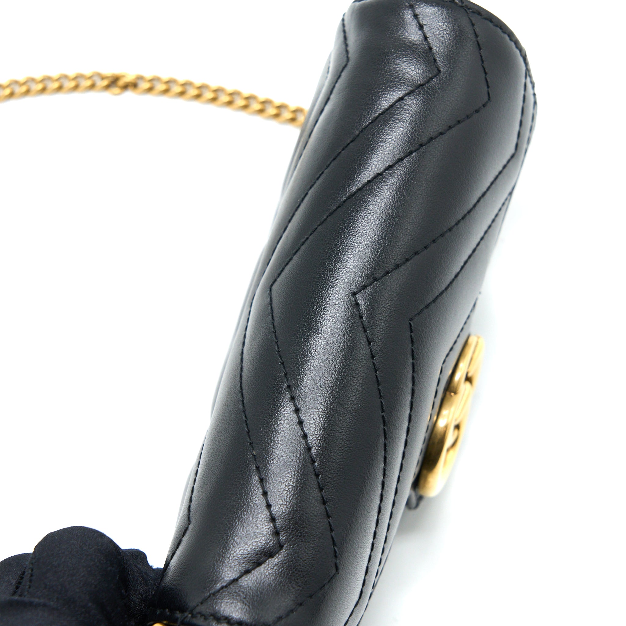gucci-gg-marmont-super-mini-bag-calfskin-black-ghw