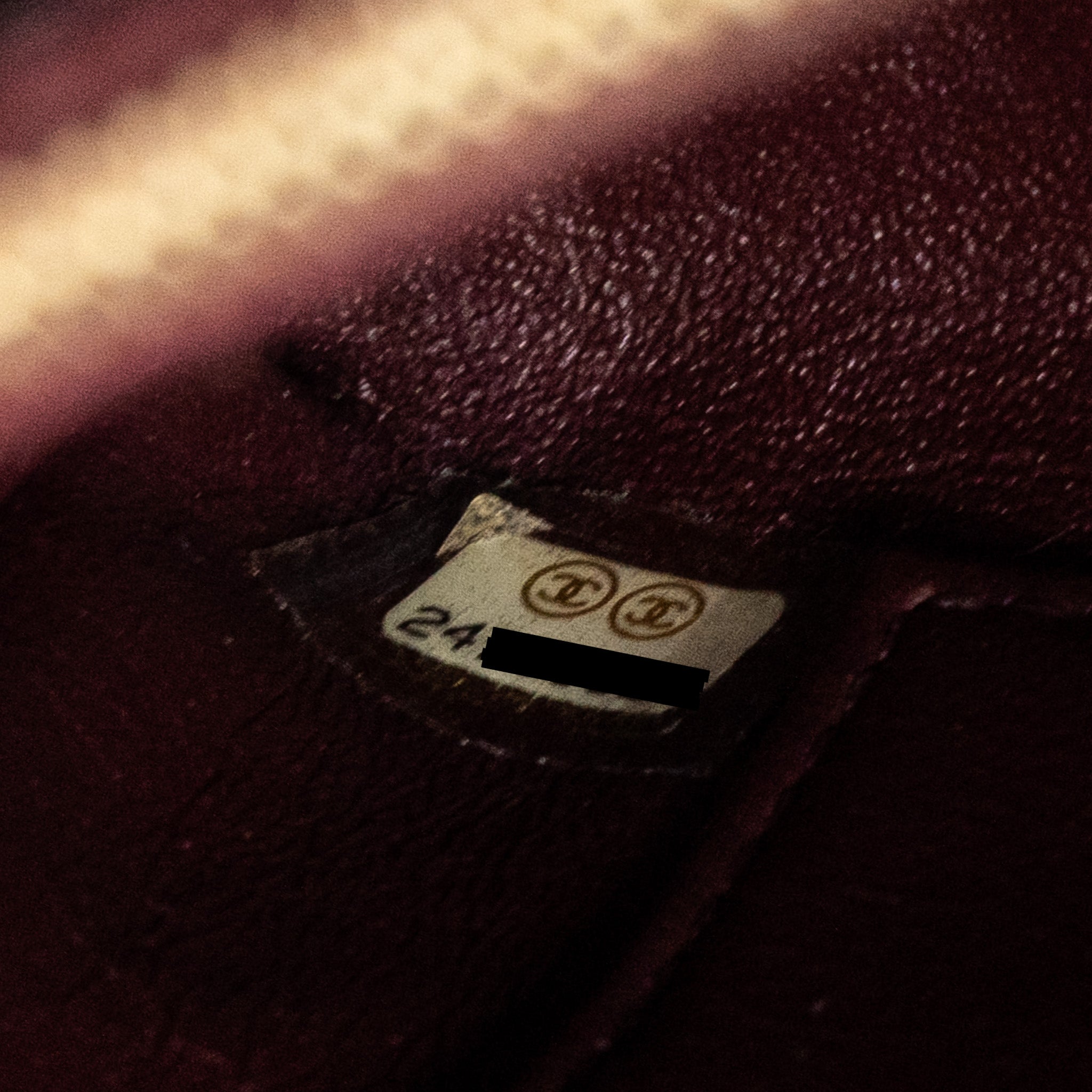 chanel-medium-coco-handle-with-lizard-handle-caviar-burgundy-ghw