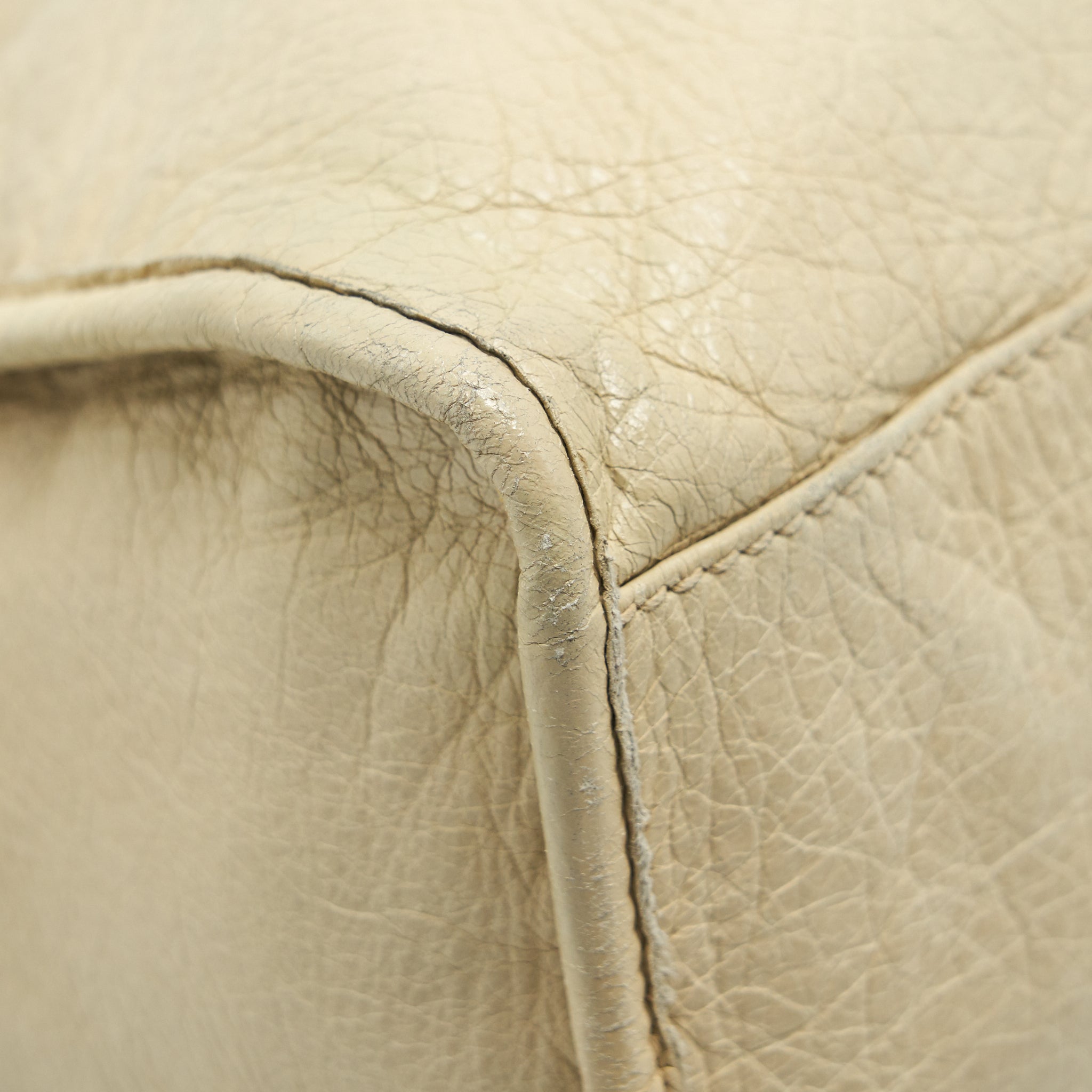 balenciaga-giant-city-bag-beige-ghw-1