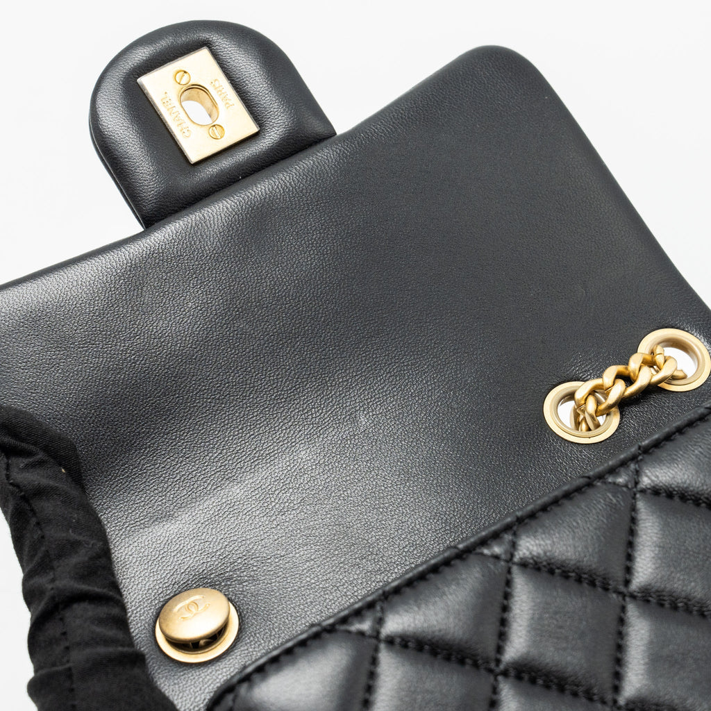 chanel-camellia-adjustable-chain-mini-square-flap-bag-lambskin-black-ghw-microchip-copy