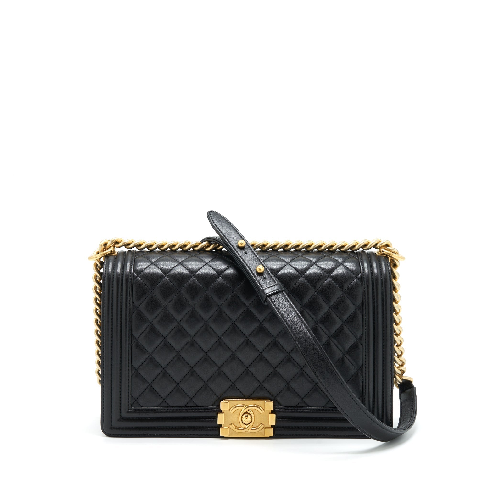 chanel-boy-bag-new-medium-28cm-lambskin-black-ghw