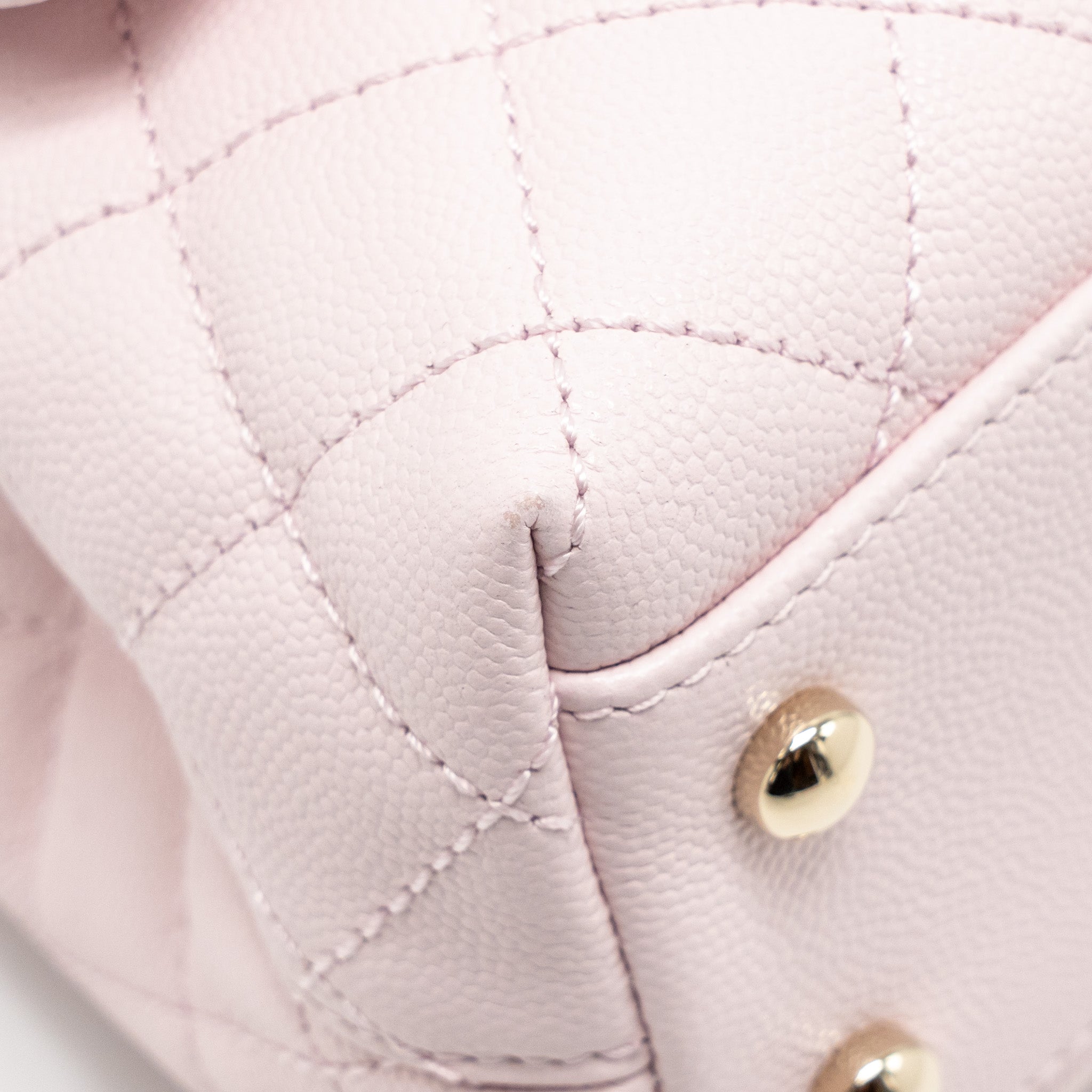 chanel-small-coco-handle-caviar-light-pink-lghwmicrochip