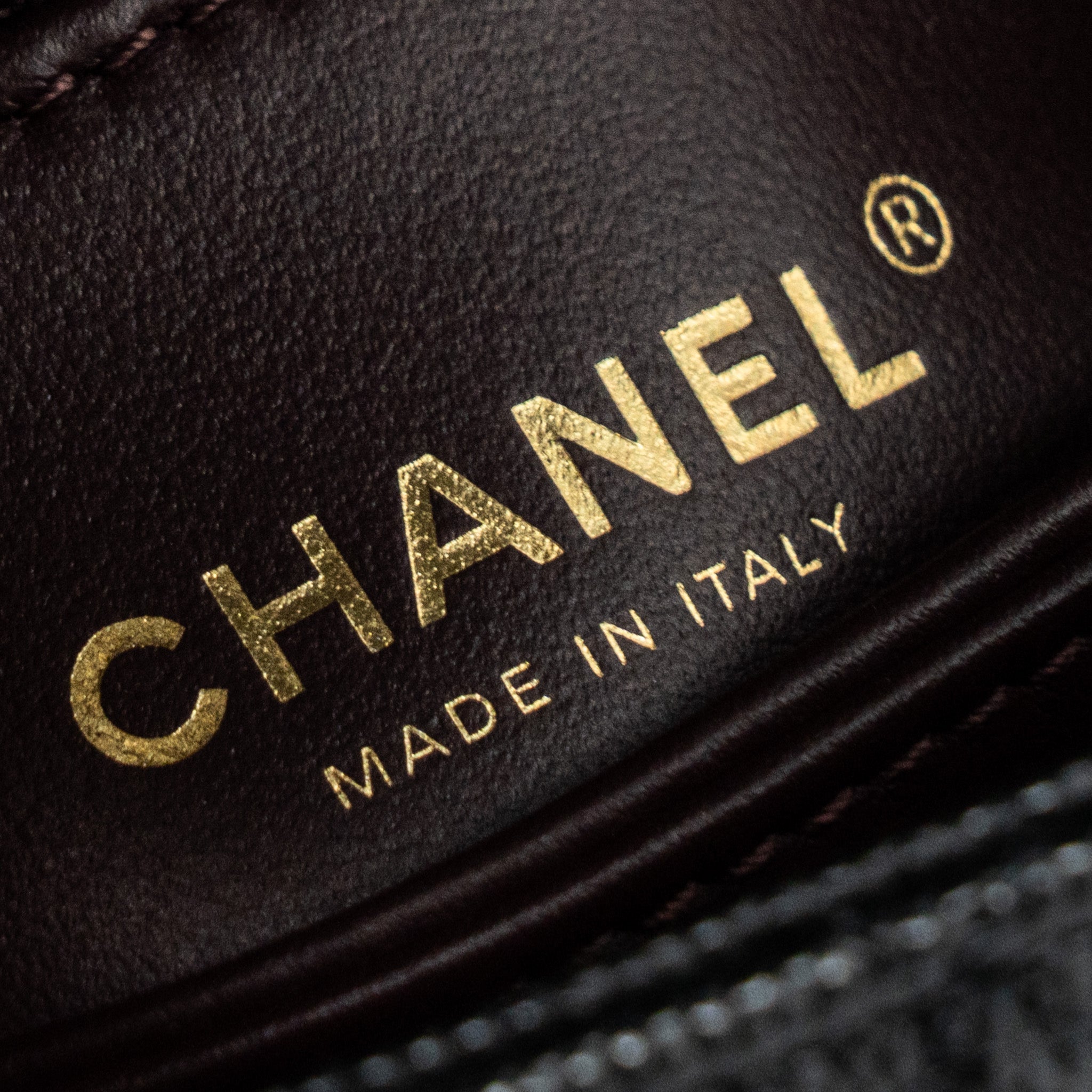 chanel-small-coco-handle-caviar-black-lghw-microchip-8