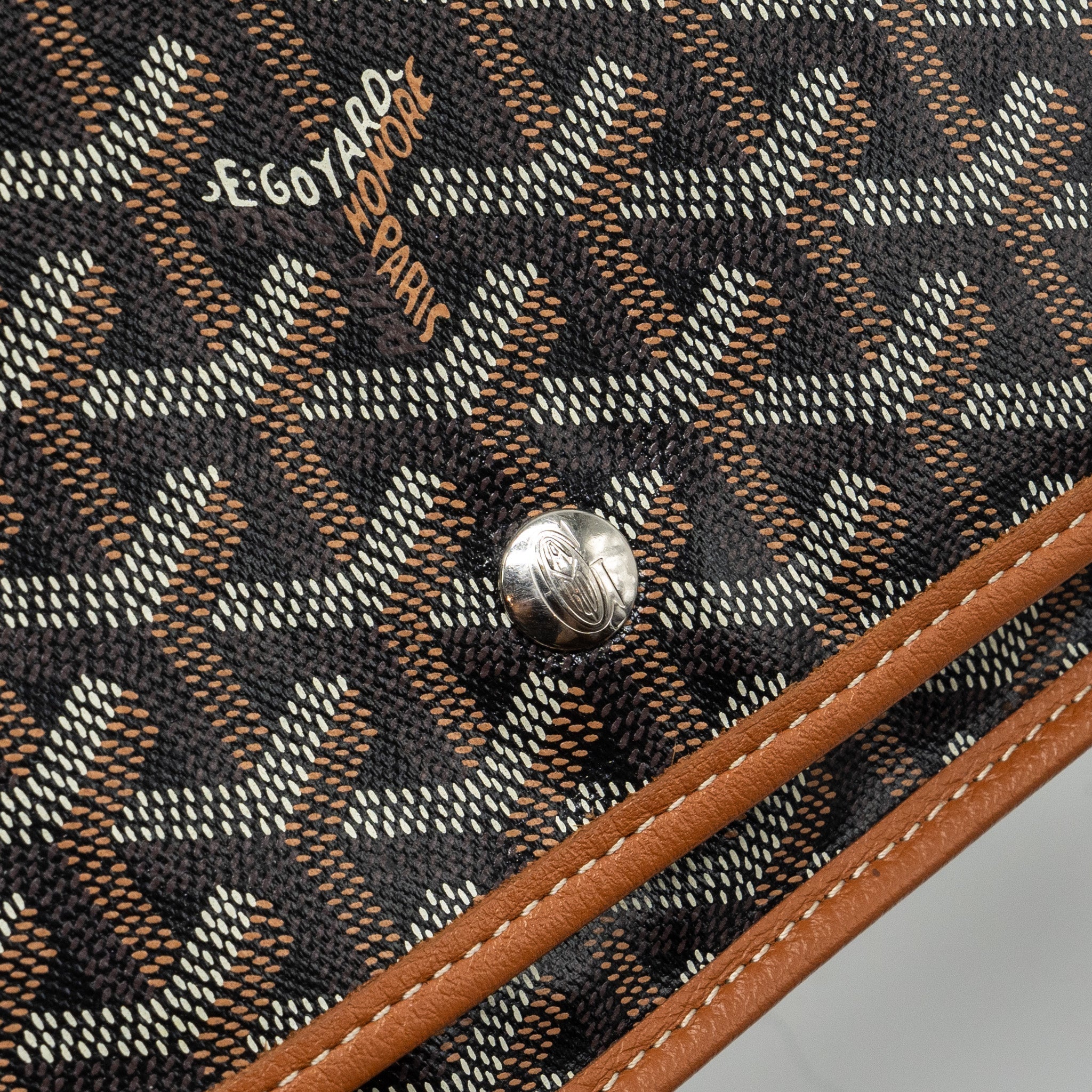 goyard-plumet-pocket-wallet-goyardline-canvas-calfskin-tan-shw