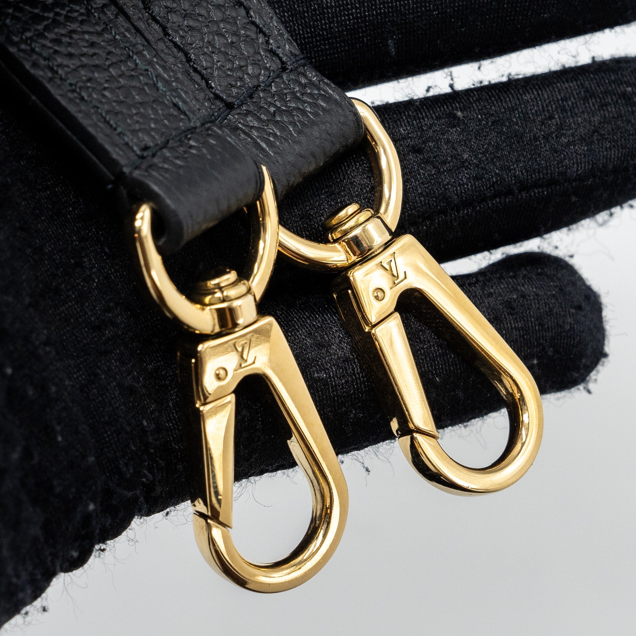louis-vuitton-neo-alma-bb-monogram-empreinte-leather-black-ghw
