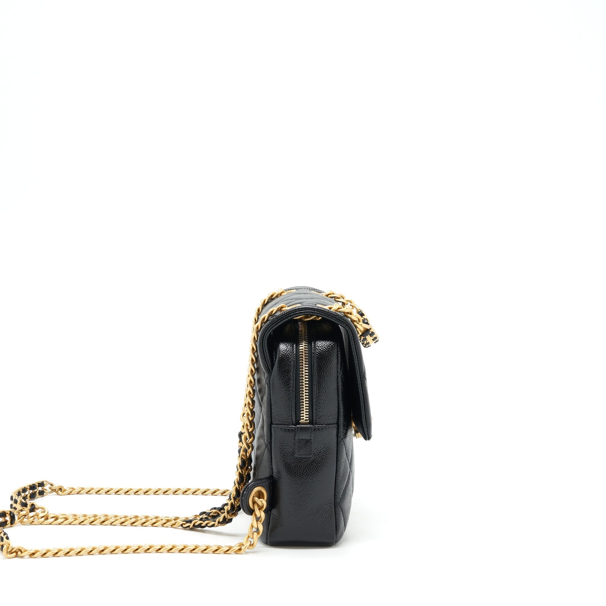 chanel-22p-flap-backpack-caviar-black-ghw-1