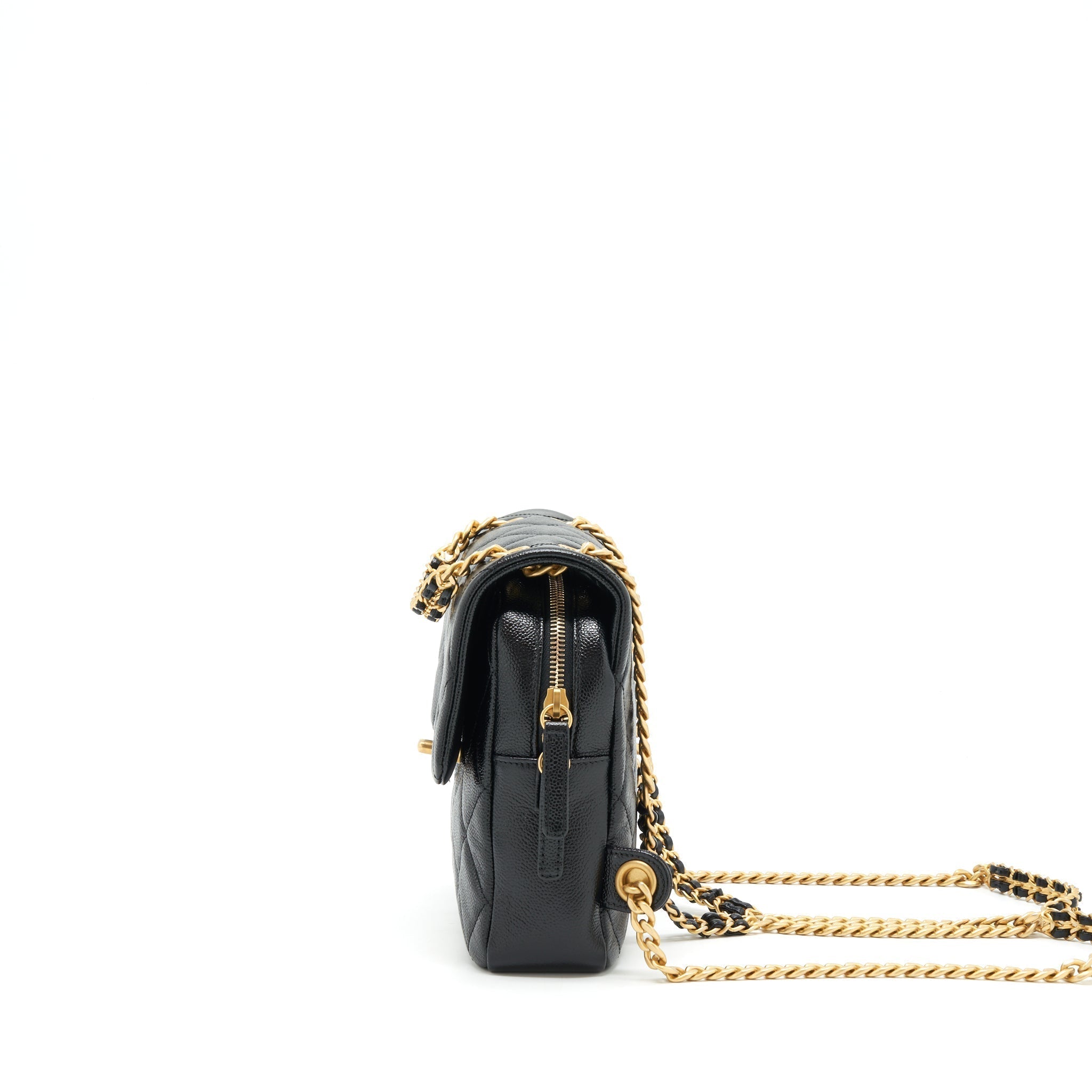 chanel-22p-flap-backpack-caviar-black-ghw-1