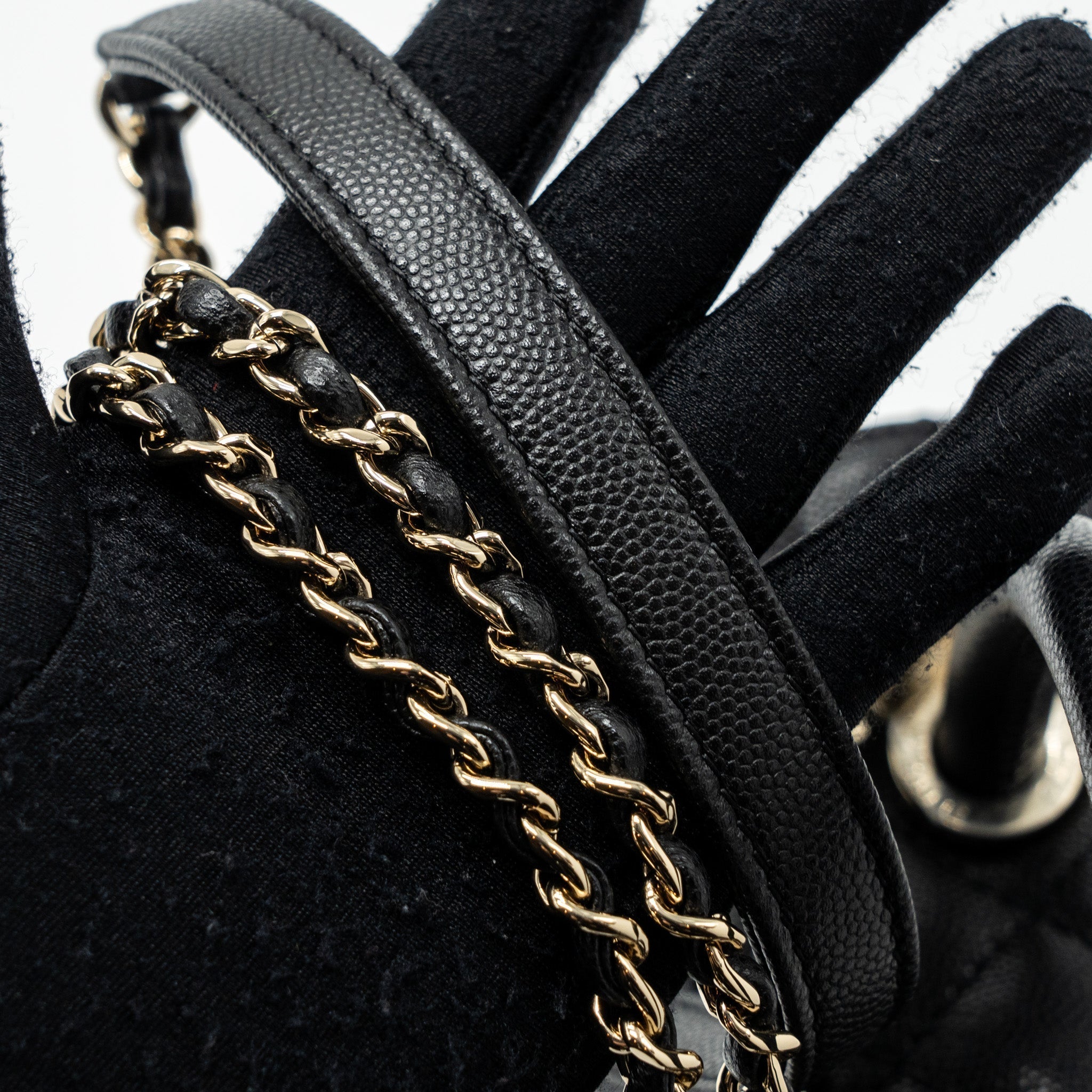 chanel-small-coco-handle-caviar-black-lghw-microchip-8