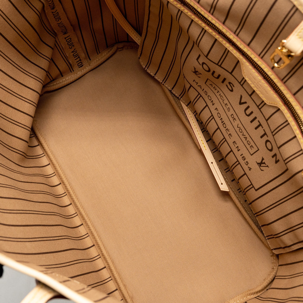 louis-vuitton-neverfull-mm-monogram-canvas-ghw-11