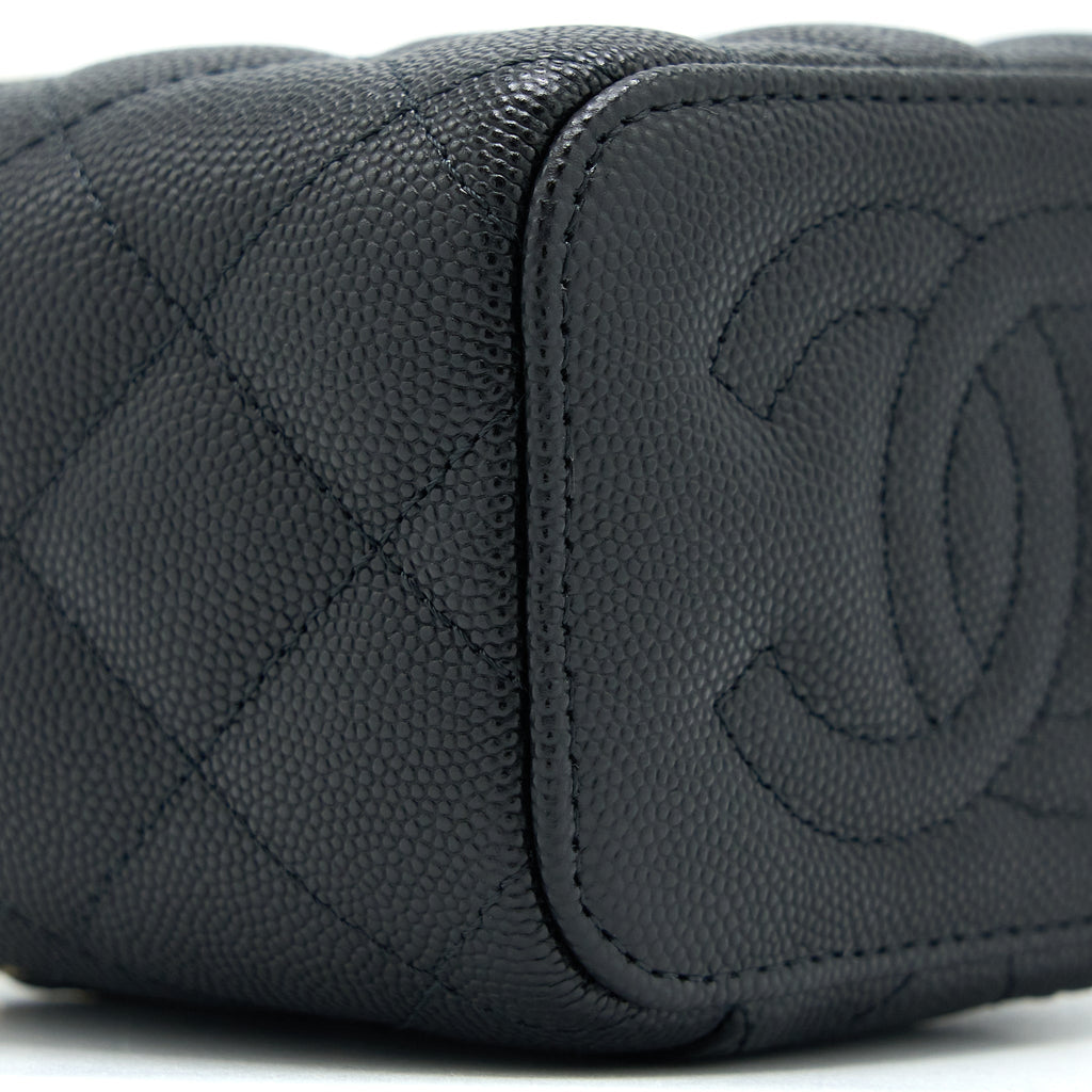 chanel-mini-vanity-with-chain-caviar-black-lghw-3