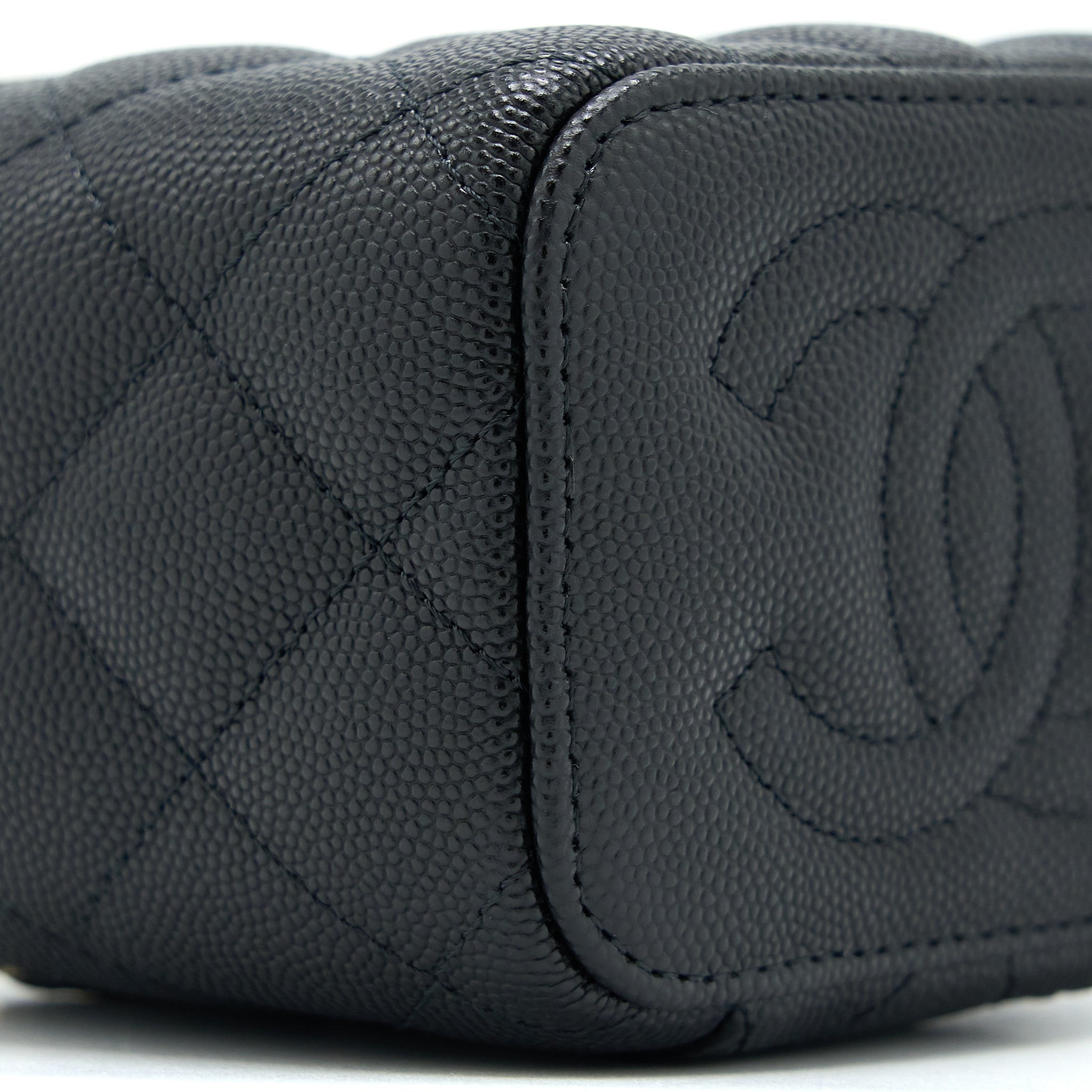 chanel-mini-vanity-with-chain-caviar-black-lghw-3