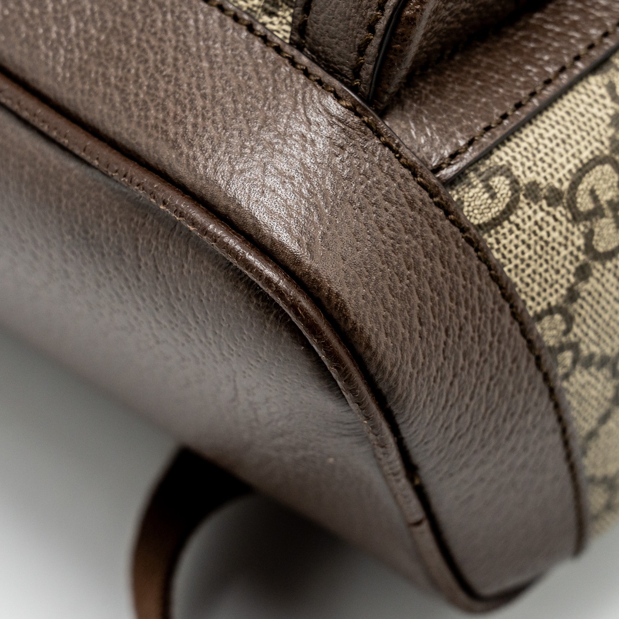 gucci-small-gg-ophidia-backpack-gg-supreme-canvas-ghw