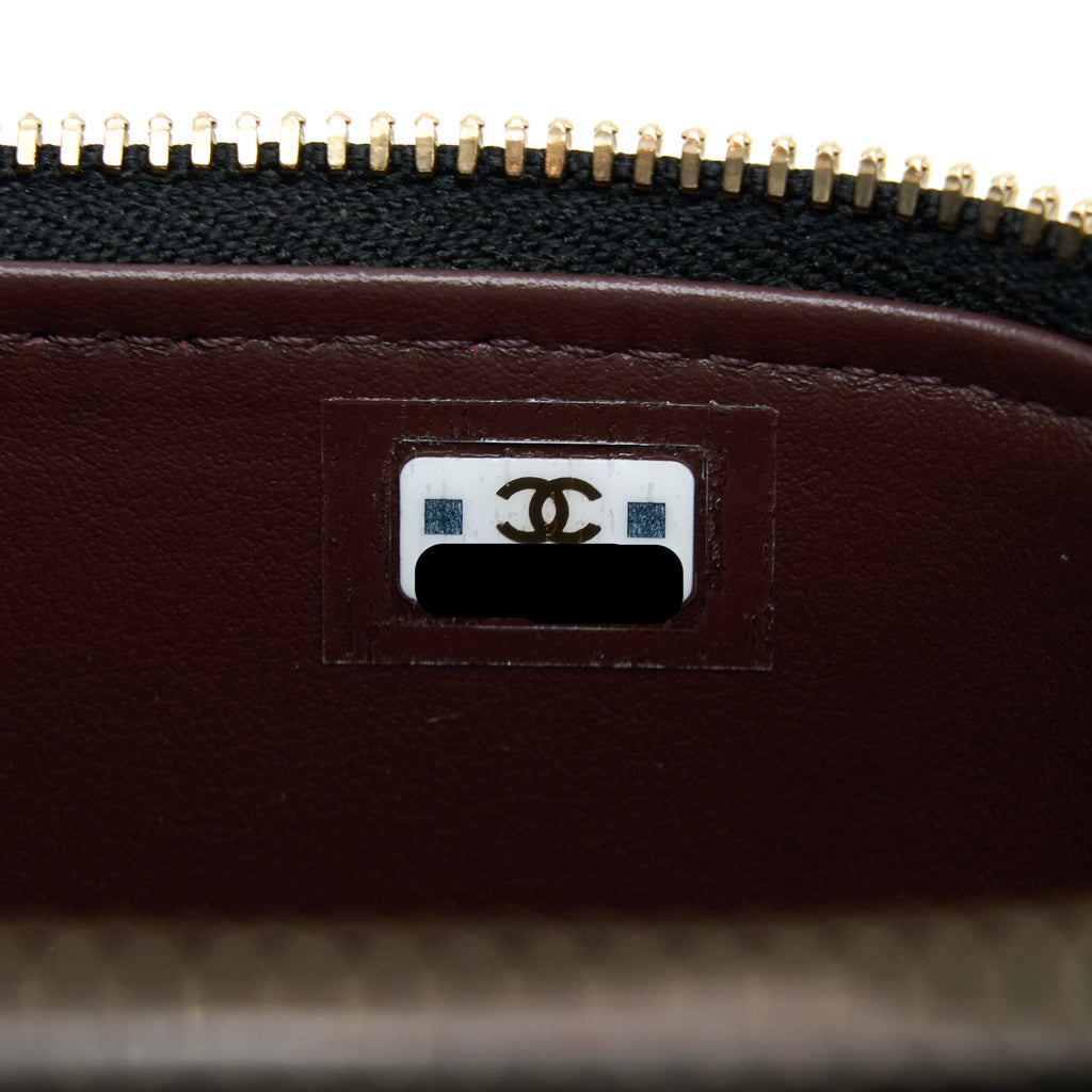 chanel-mini-vanity-with-chain-caviar-black-lghw-3