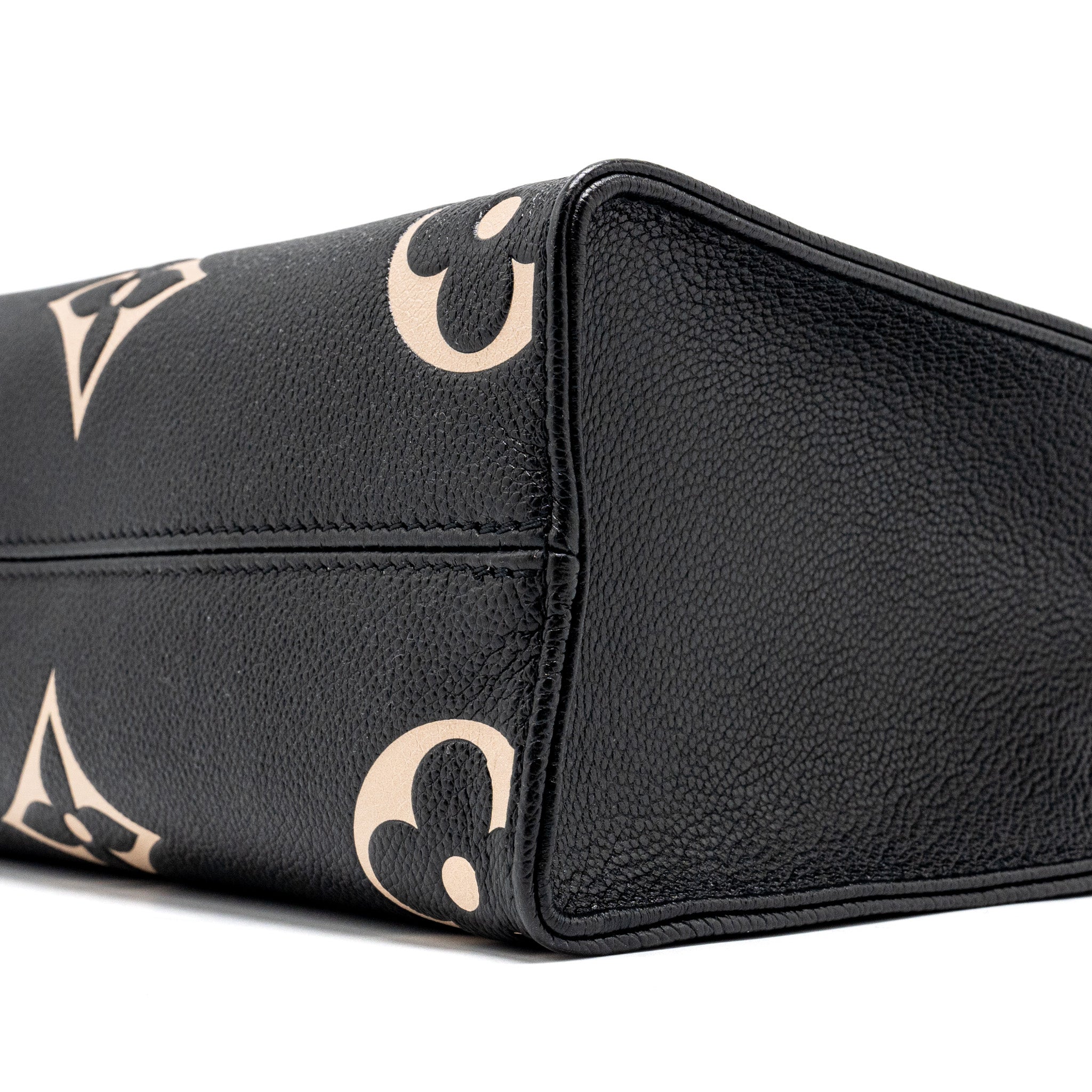 louis-vuitton-onthego-bb-bicolour-monogram-empreinte-leather-ghw