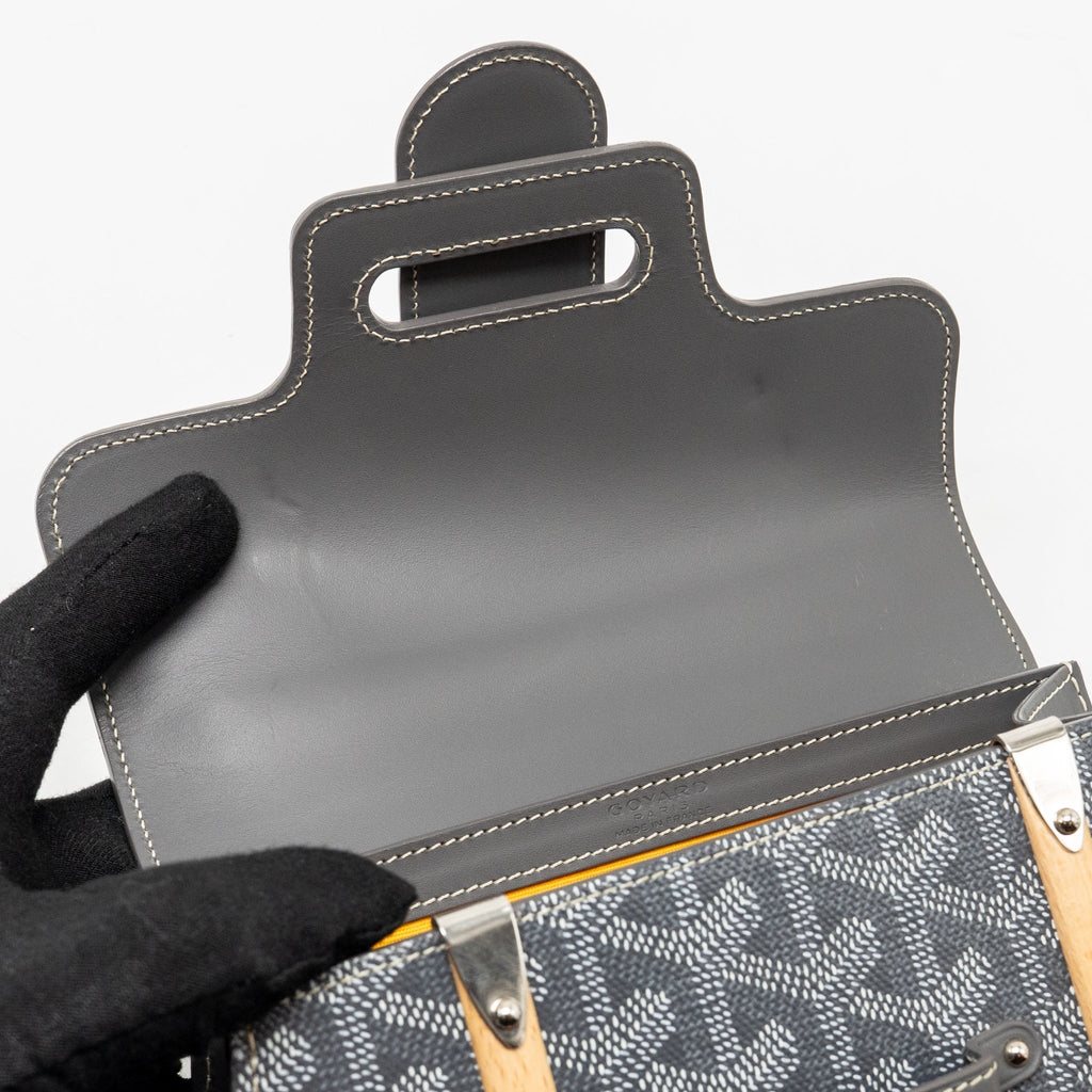 goyard-grey
