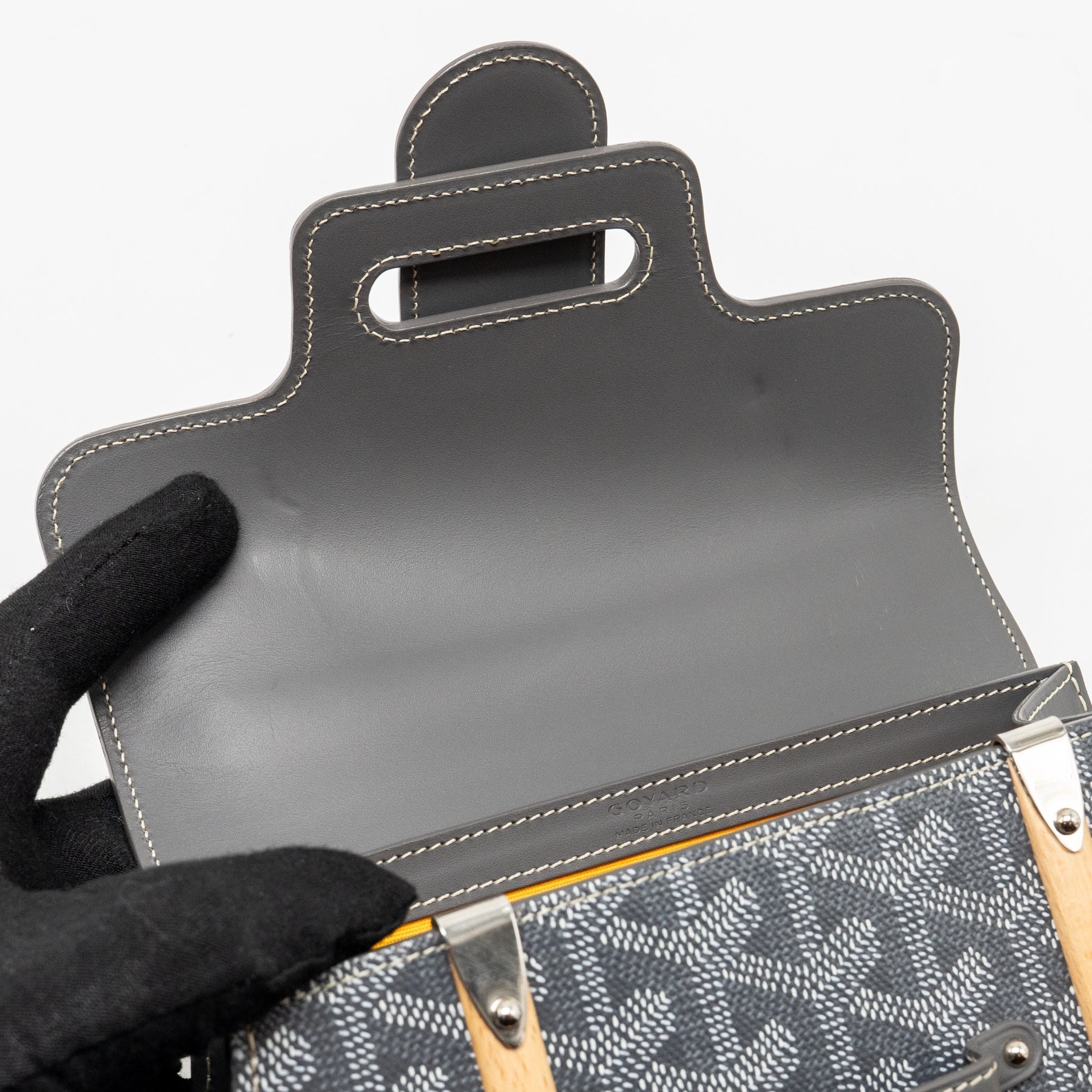 goyard-grey