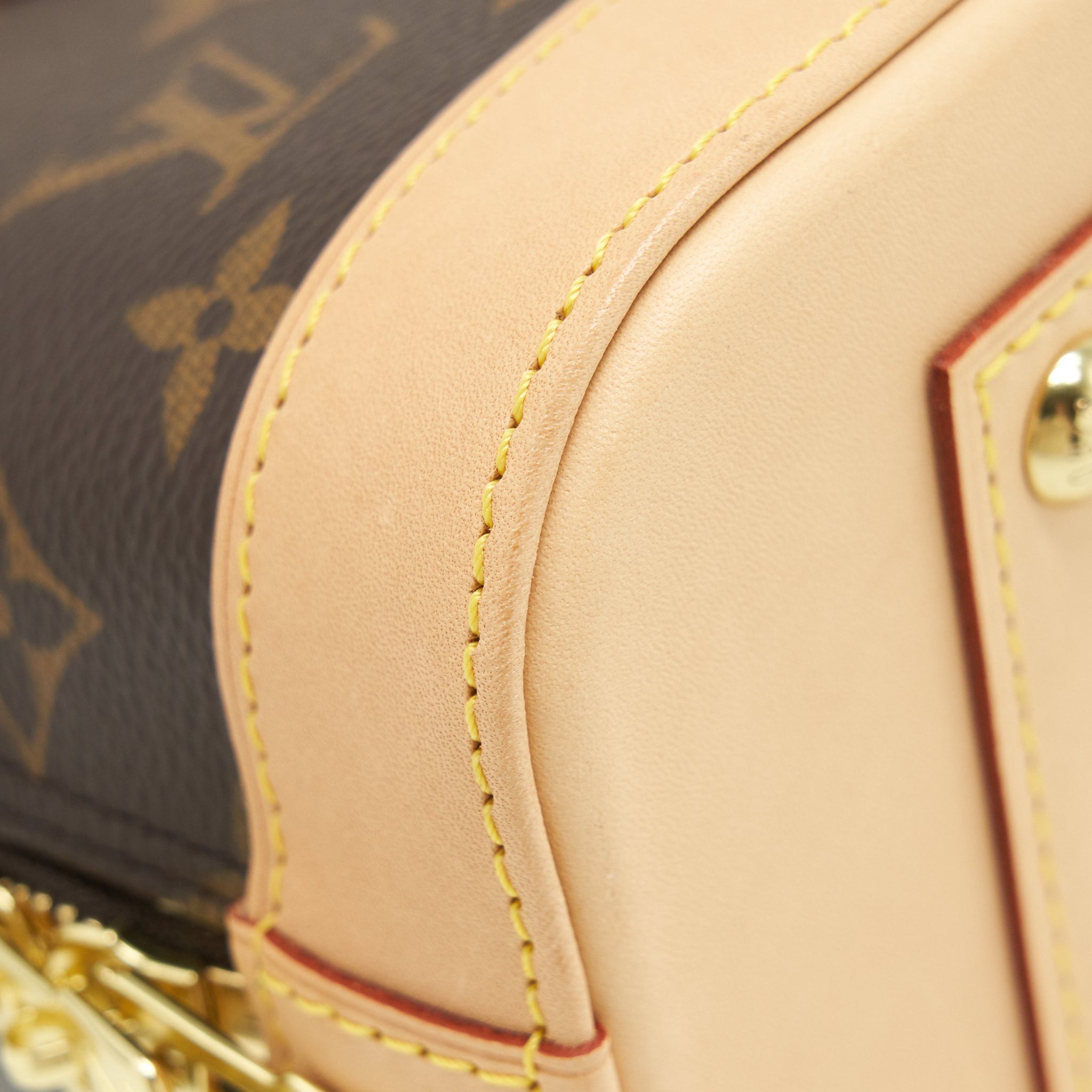 louis-vuitton-monogram-alma-bb-crossbody-bag