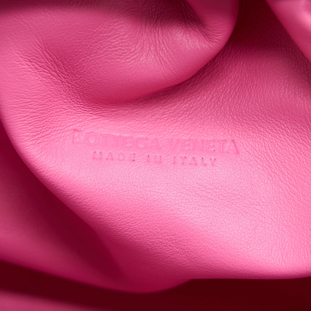bottega-veneta-clutch-interccato-pink