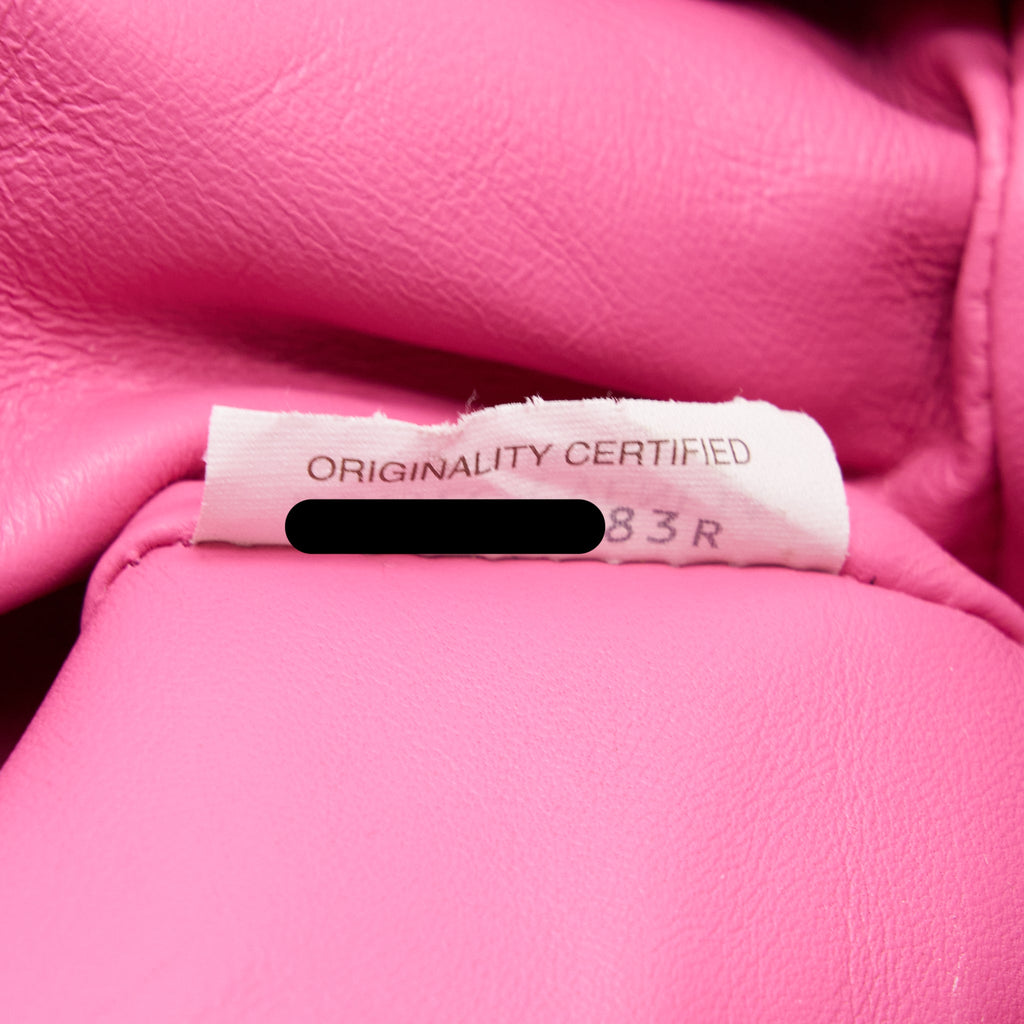bottega-veneta-clutch-interccato-pink