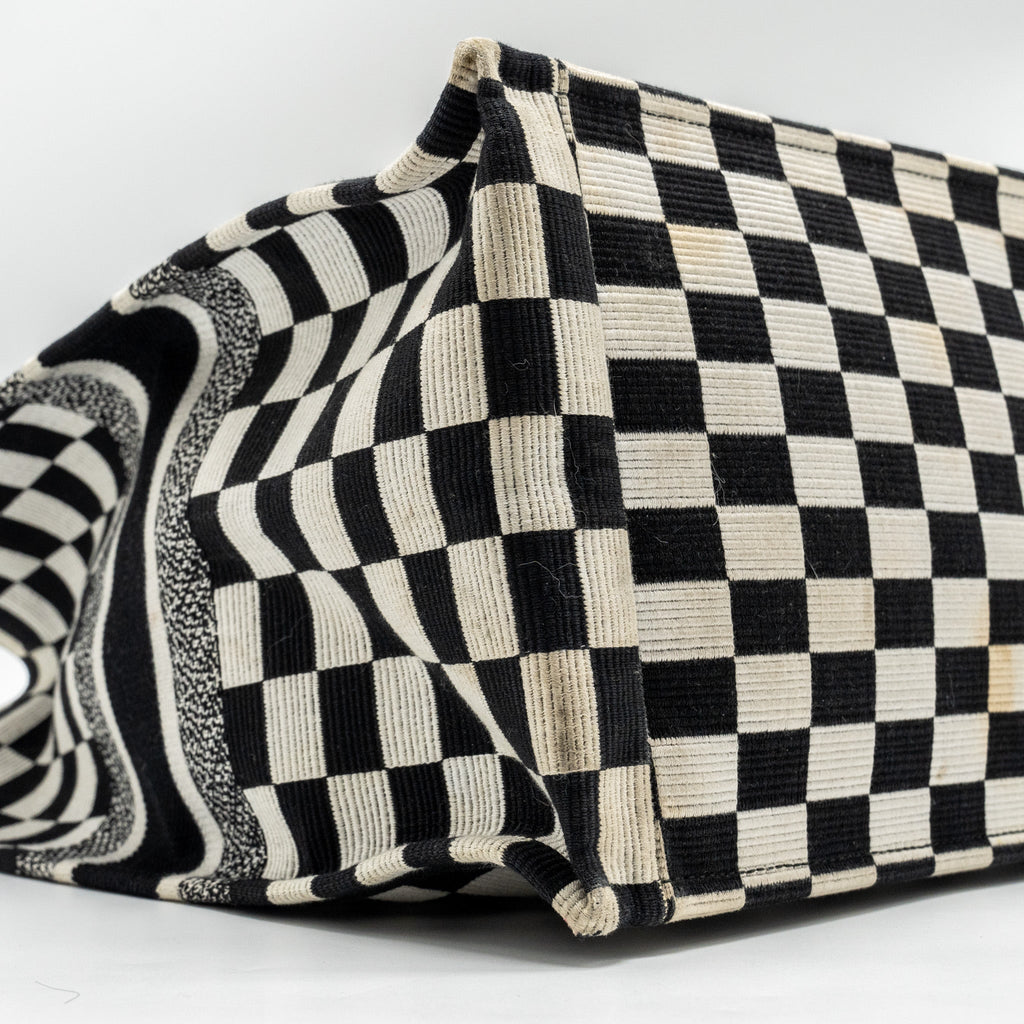 dior-large-book-tote-embroidered-canvas-black-white