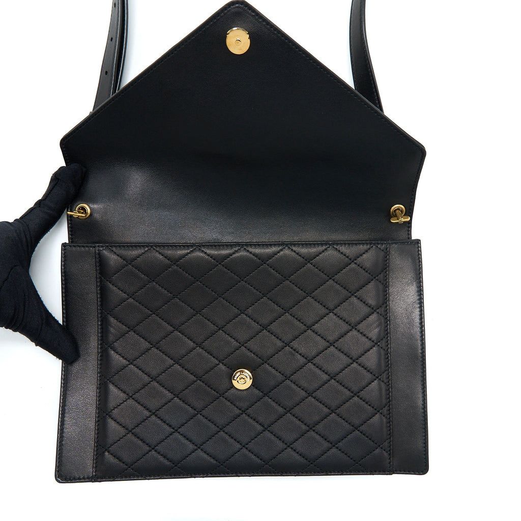 saint-laurent-ysl-envelop-shoulder-bag-lambskin-black-ghw
