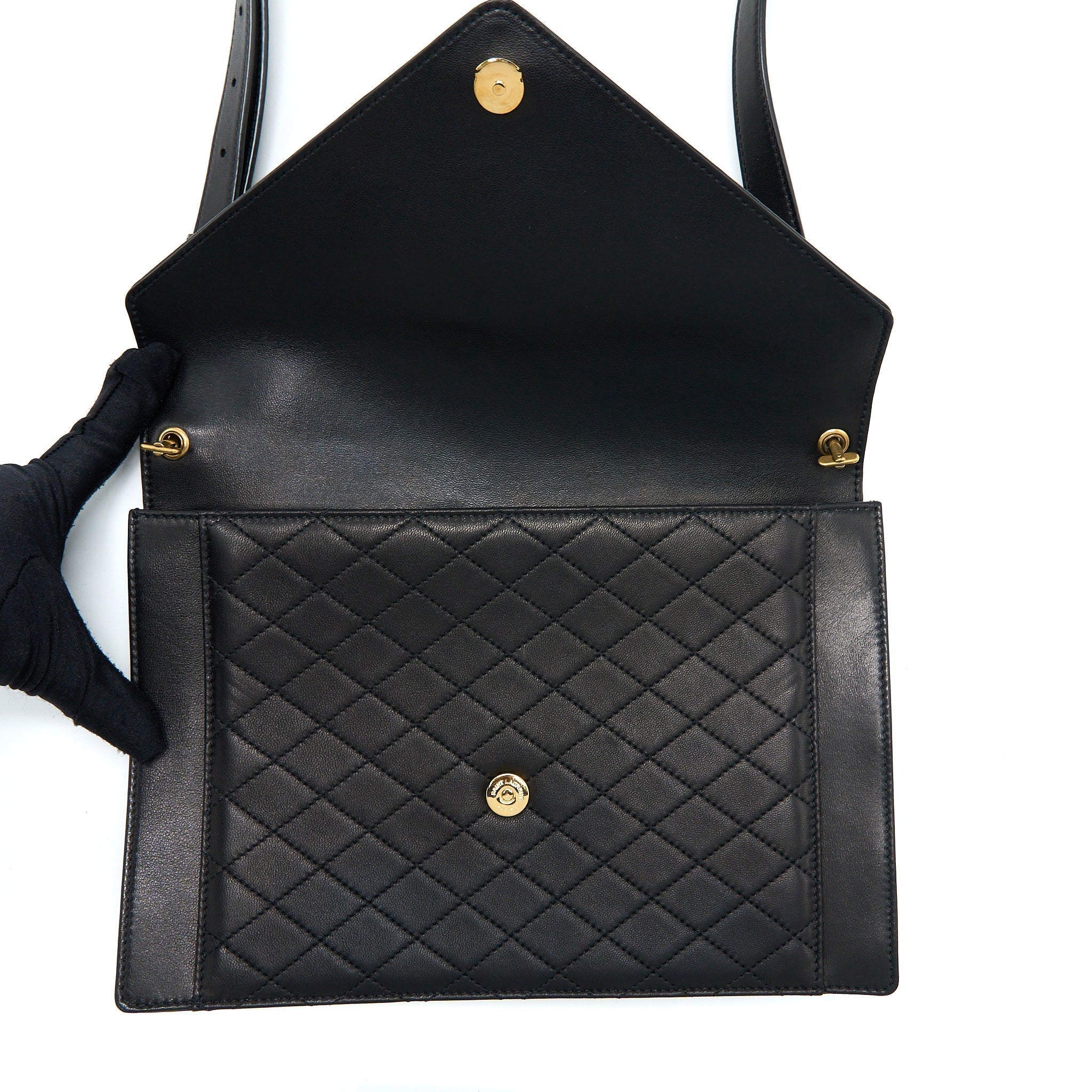 saint-laurent-ysl-envelop-shoulder-bag-lambskin-black-ghw