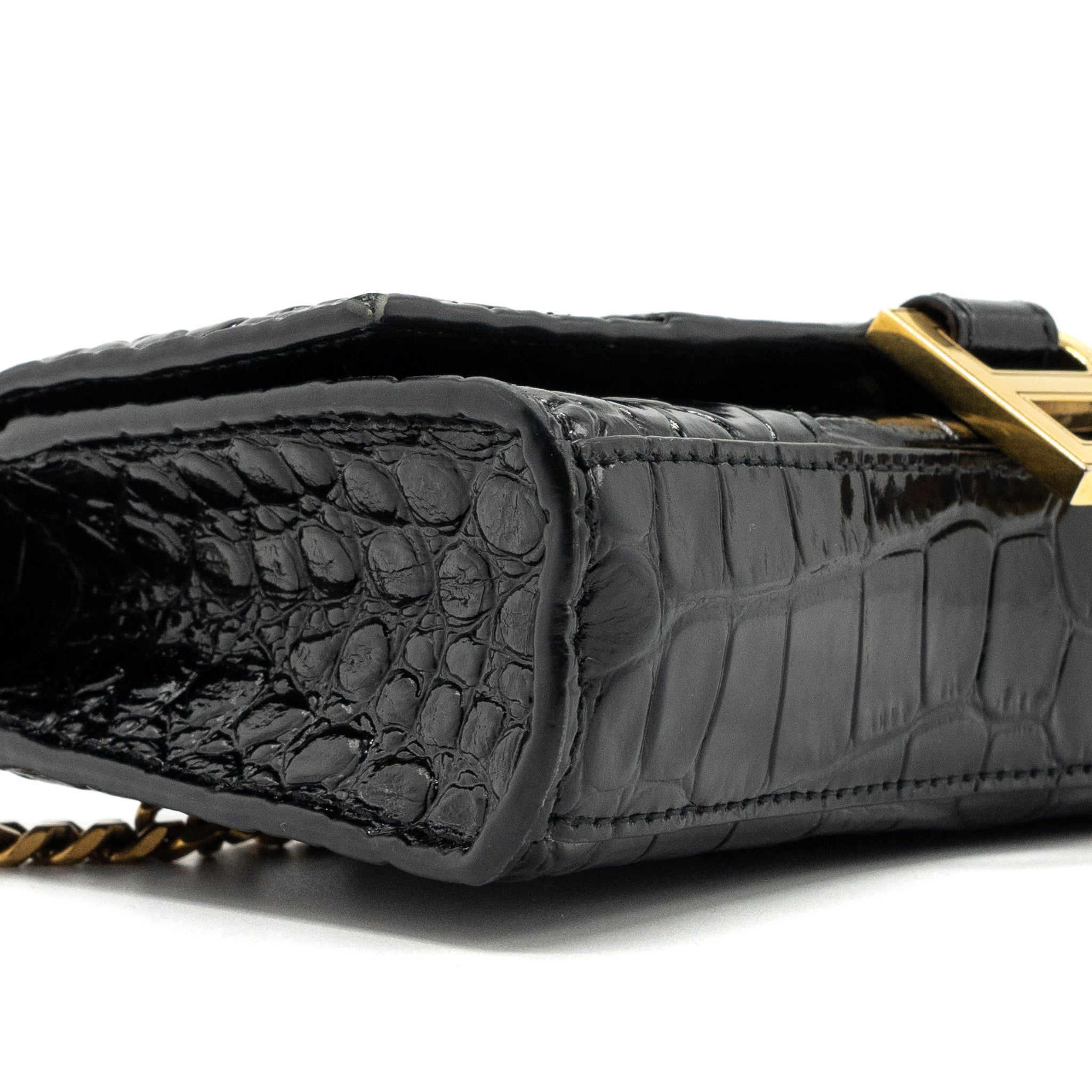 balenciaga-hourglass-wallet-on-chain-croc-embossed-leather-black-ghw