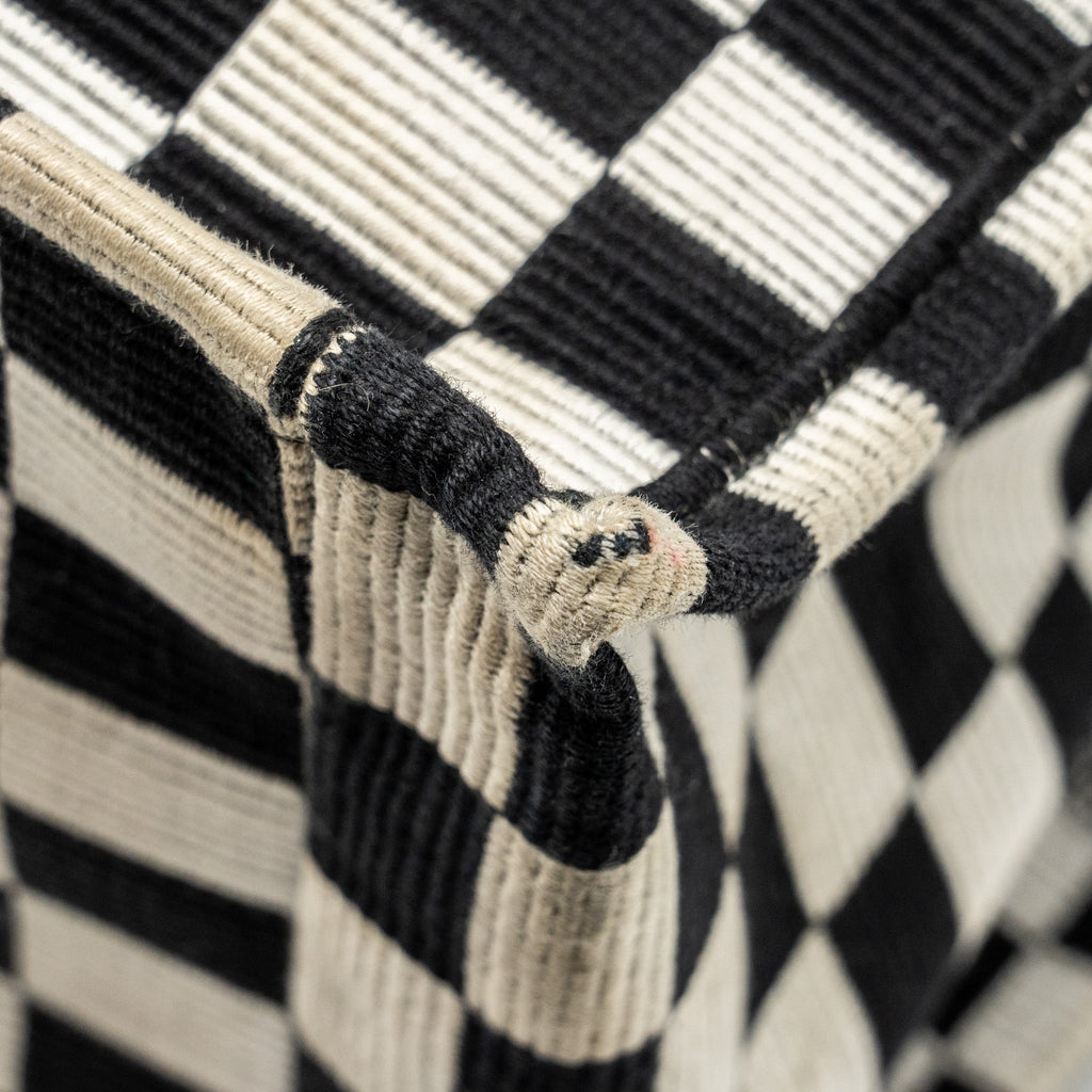 dior-large-book-tote-embroidered-canvas-black-white
