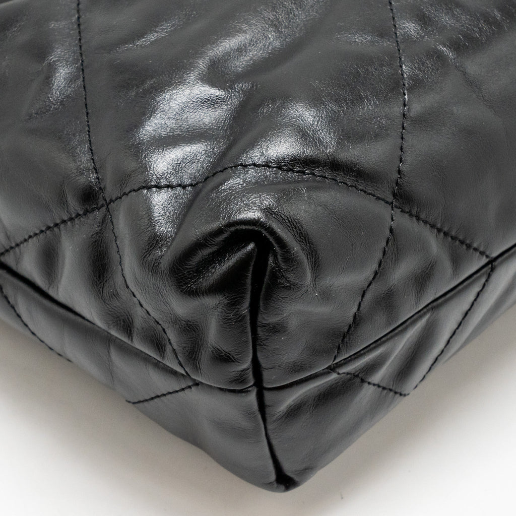 chanel-22-bag-black
