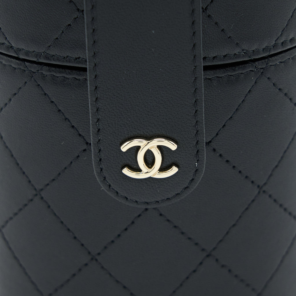 chanel-round-vanity-case-with-chain-lambskin-black-lghw