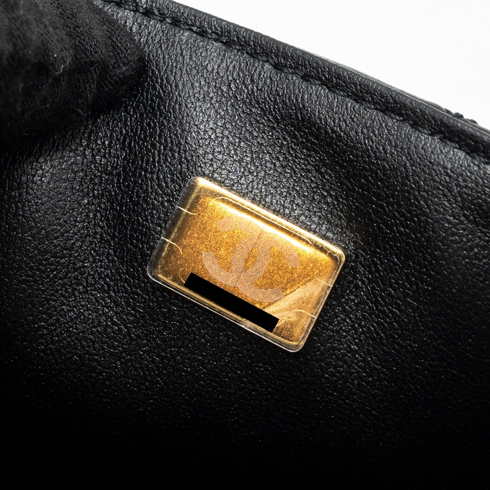 chanel-mini-2-55-reissue-flap-bag-aged-calfskin-black-ghw-microchip-2