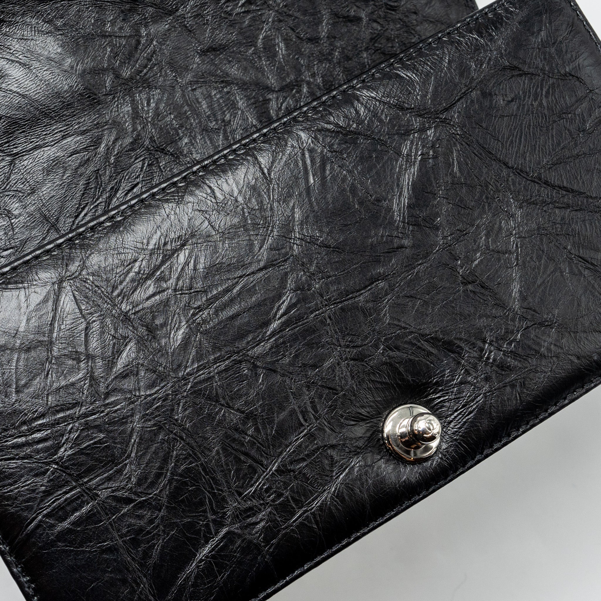 chanel-medium-chevron-boy-bag-limited-edition-calfskin-black-shw