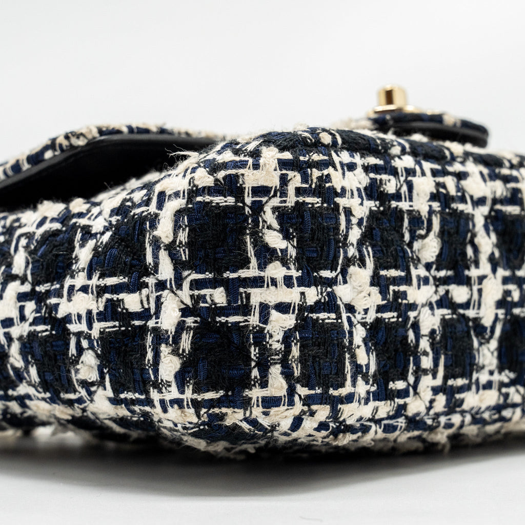 chanel-mini-flap-bag-with-detailed-chain-tweed-black-white-lghw-microchip