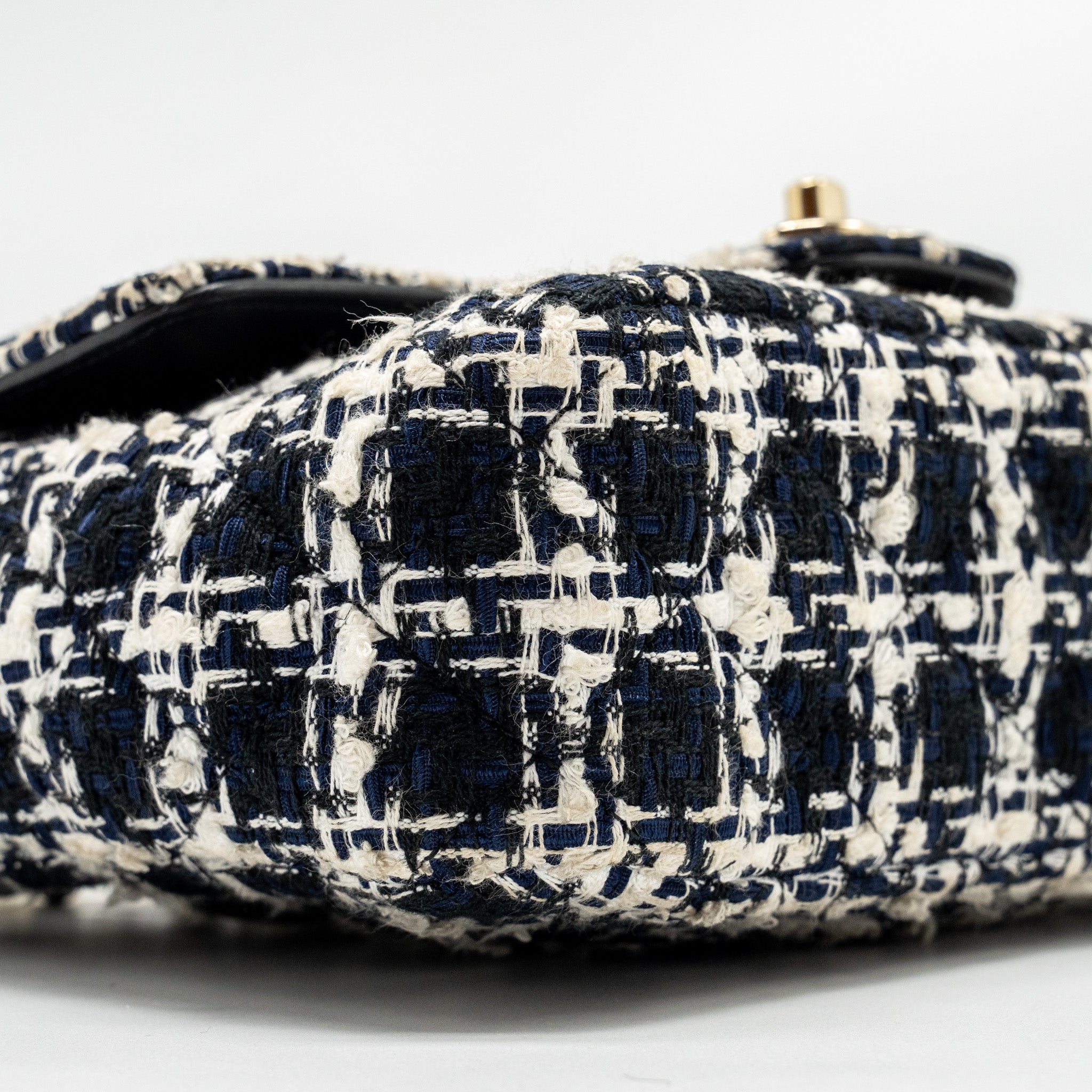 chanel-mini-flap-bag-with-detailed-chain-tweed-black-white-lghw-microchip