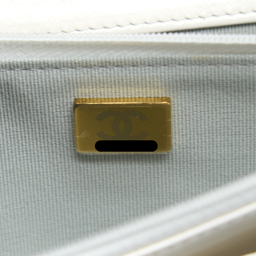 chanel-23p-top-handle-wallet-on-chain-calfskin-white-multicolour-brushed-ghw-microchip