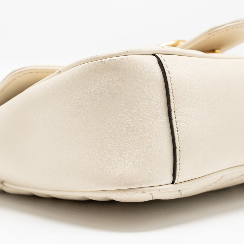 gucci-mini-marmont-bag-calfskin-white-ghw