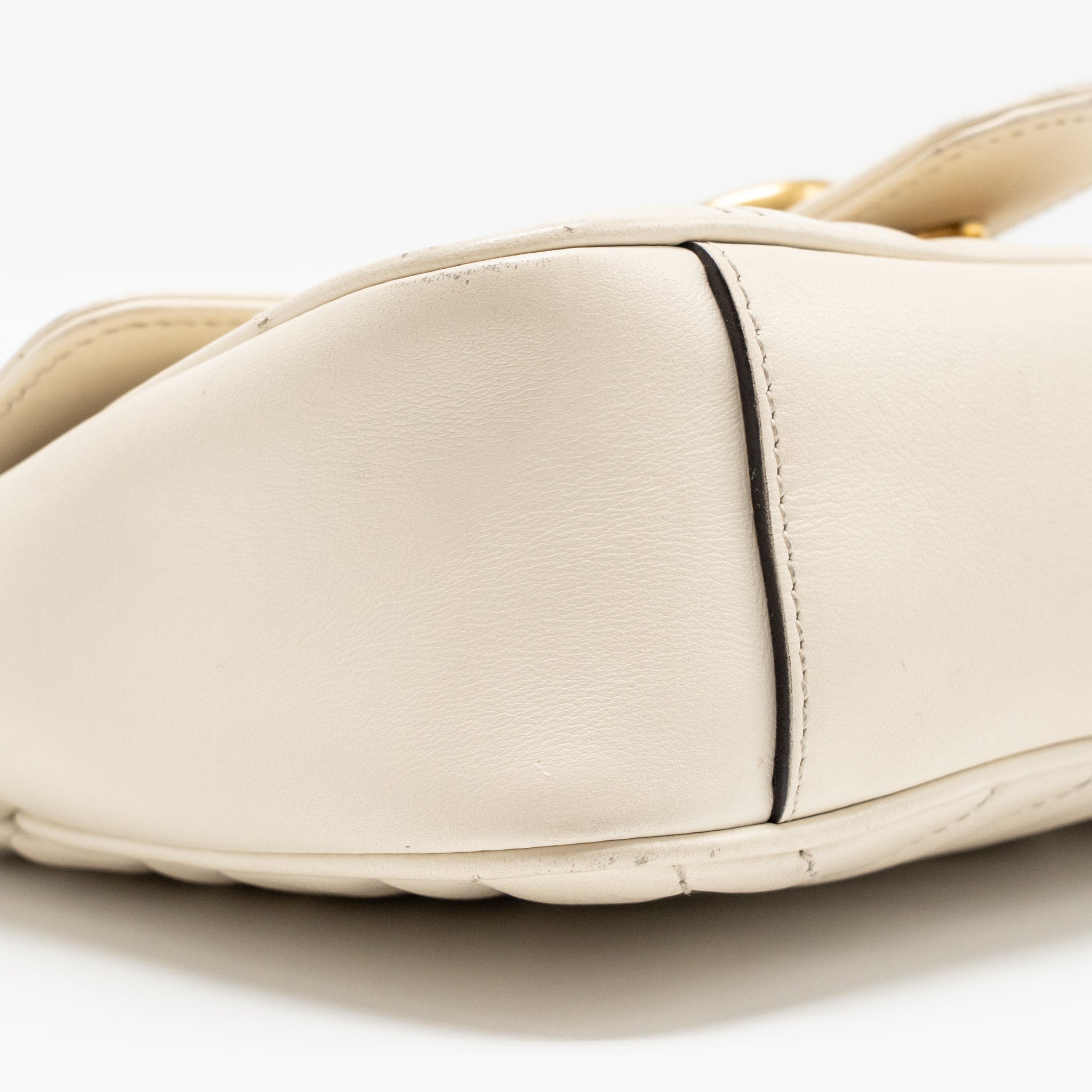 gucci-mini-marmont-bag-calfskin-white-ghw