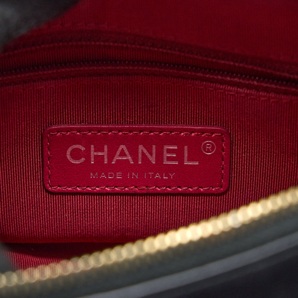 copy-of-chanel-small-gabrielle-hobo-bag-aged-calfskin-black-multicolour-hardware