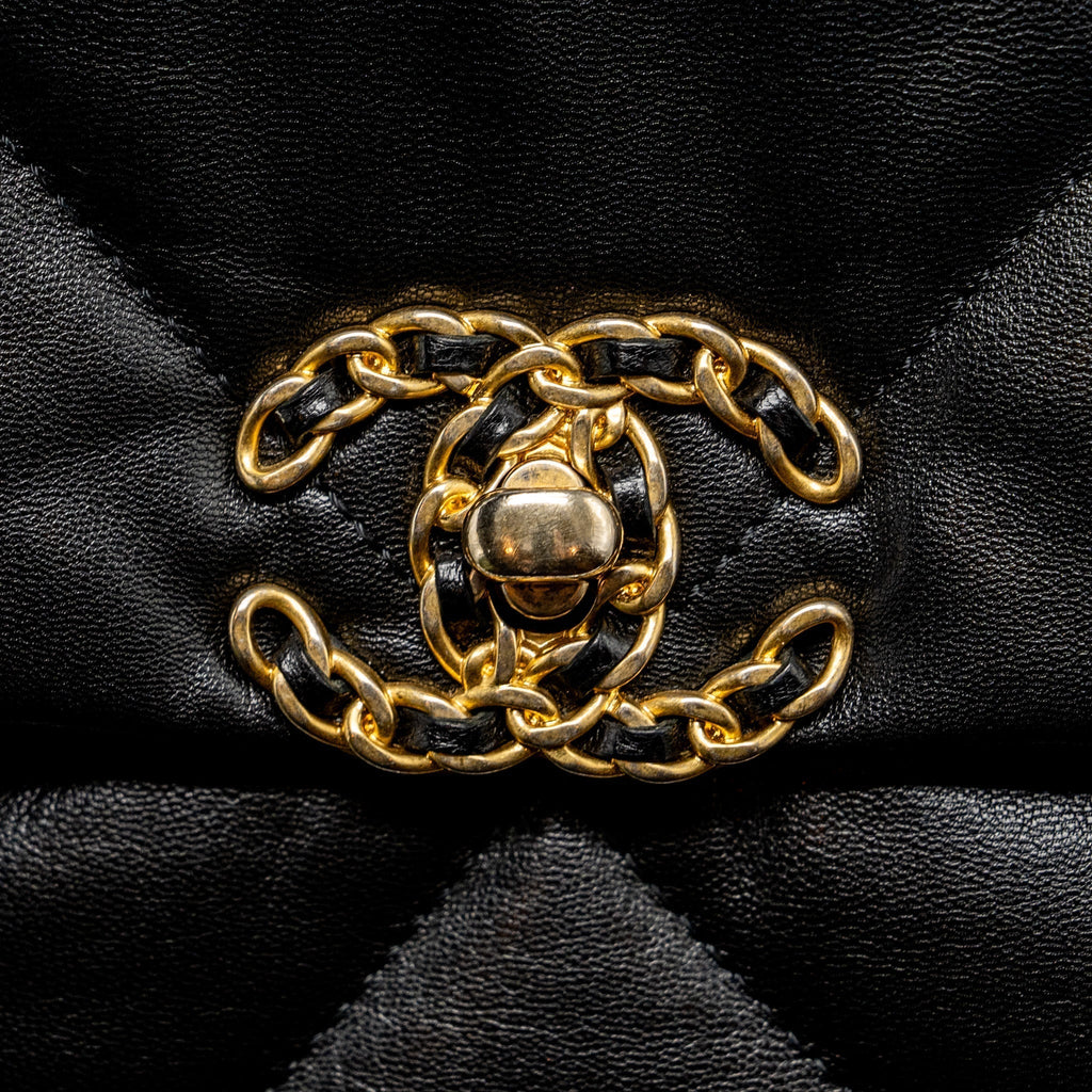 chanel-medium-19-bag-goatskin-black-multicolour-hardaware