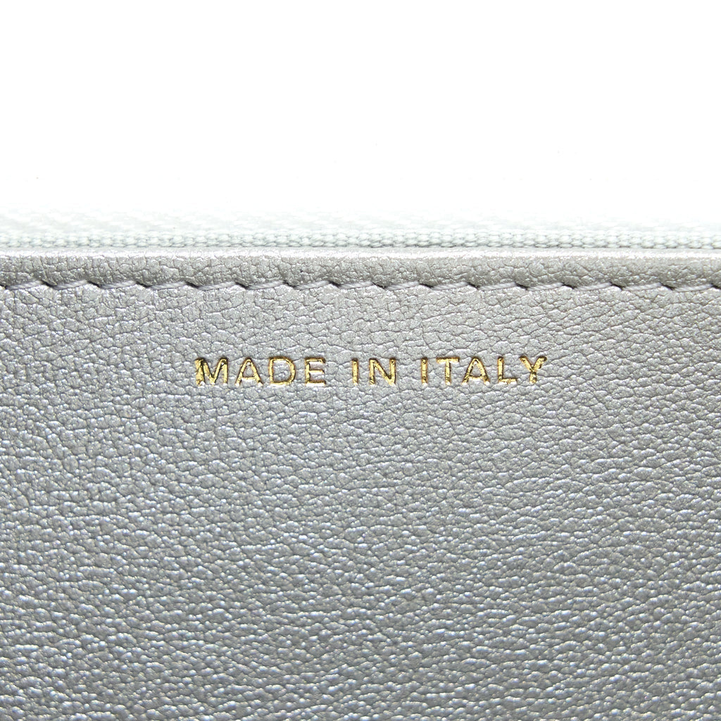 chanel-23p-top-handle-wallet-on-chain-calfskin-white-multicolour-brushed-ghw-microchip