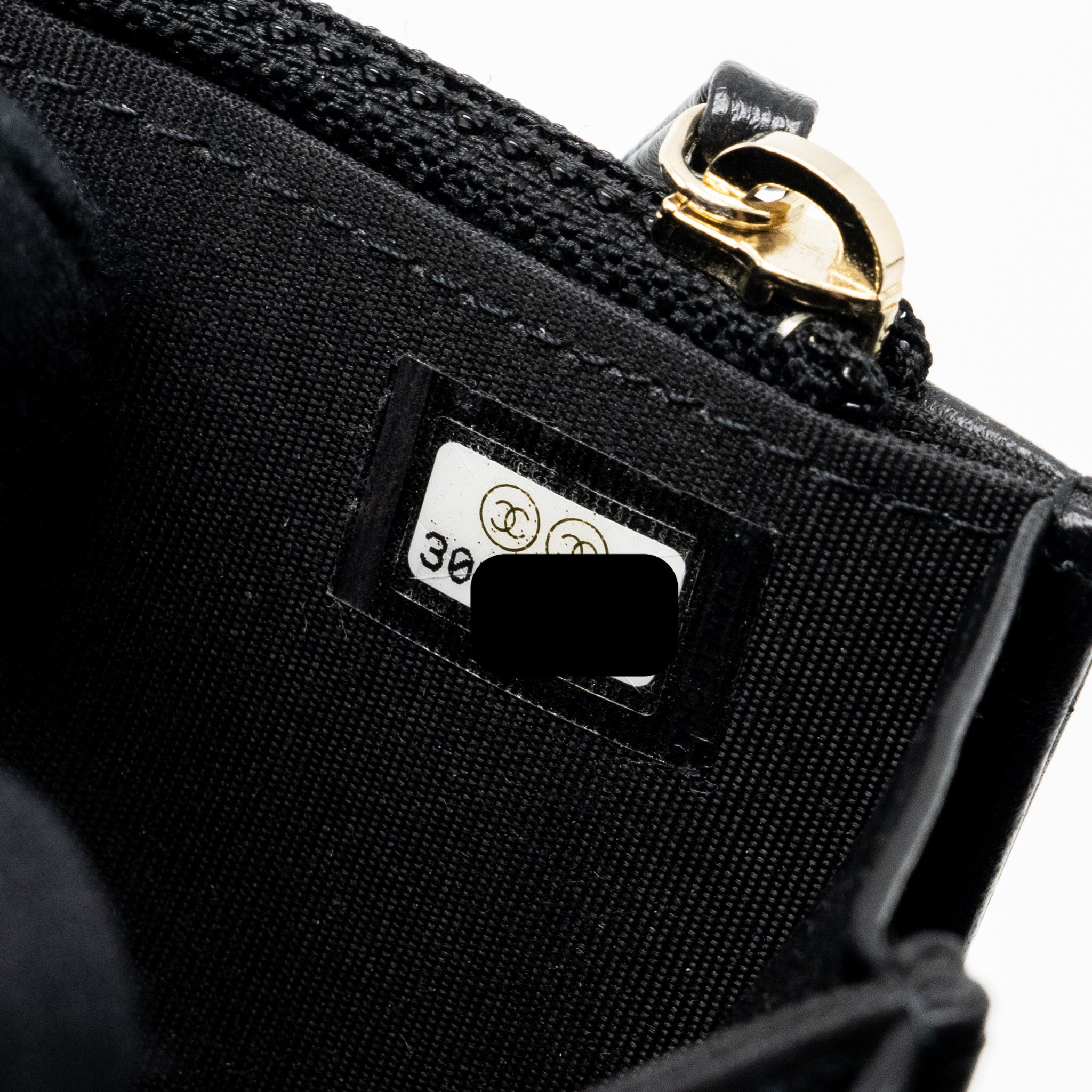 chanel-mini-trendy-cc-wallet-on-chain-lambskin-black-lghw