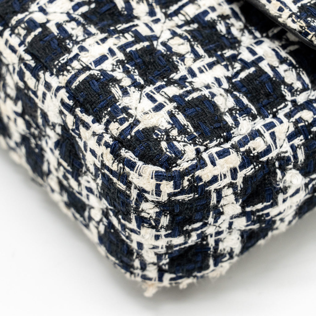 chanel-mini-flap-bag-with-detailed-chain-tweed-black-white-lghw-microchip