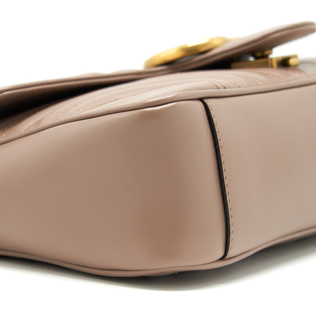 gucci-marmont-small-beige-matelasse-shoulder-bag