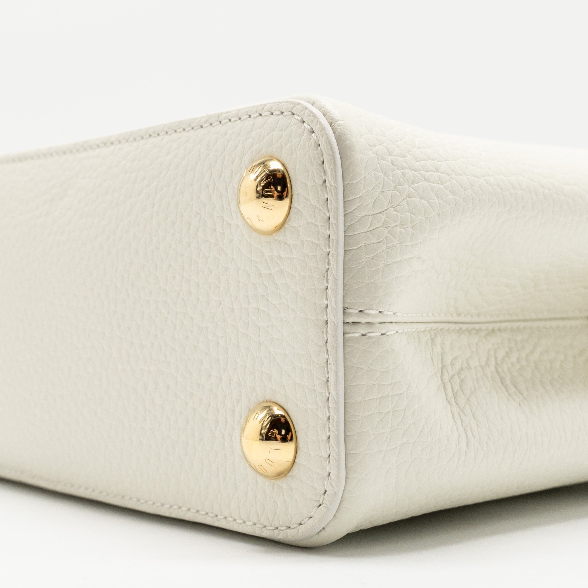 louis-vuitton-capucines-bb-taurillon-by-the-pool-snow-white-provence-blue-ghw