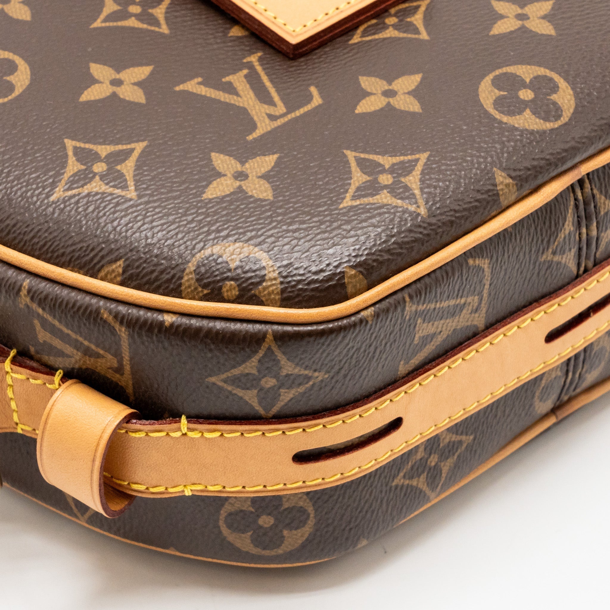 lv-boite-chapeau