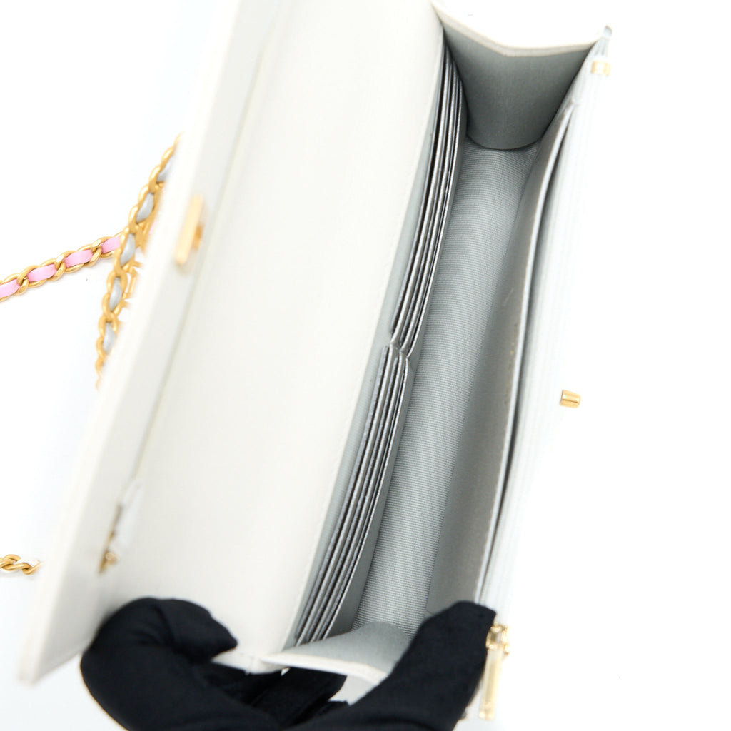 chanel-23p-top-handle-wallet-on-chain-calfskin-white-multicolour-brushed-ghw-microchip
