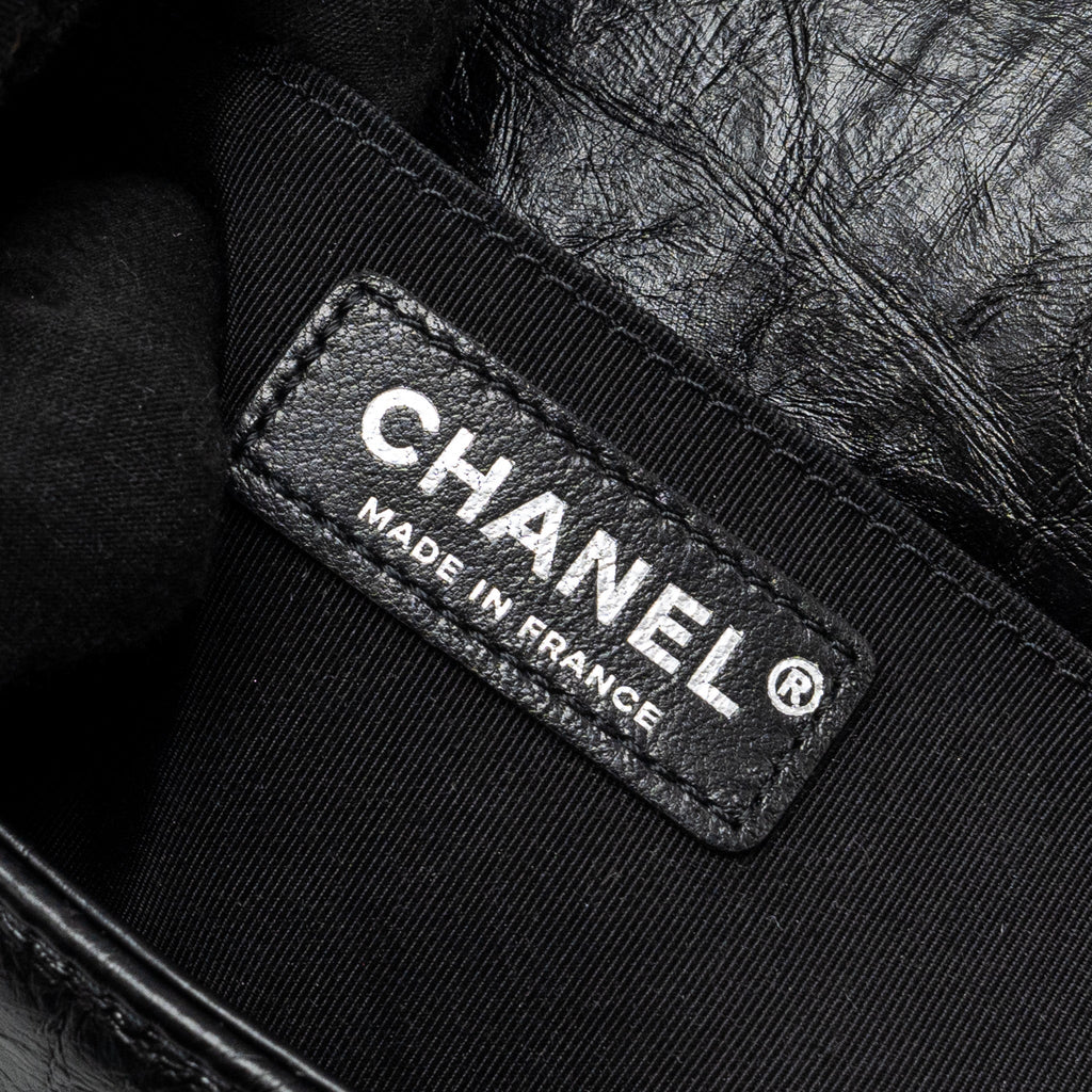 chanel-medium-chevron-boy-bag-limited-edition-calfskin-black-shw