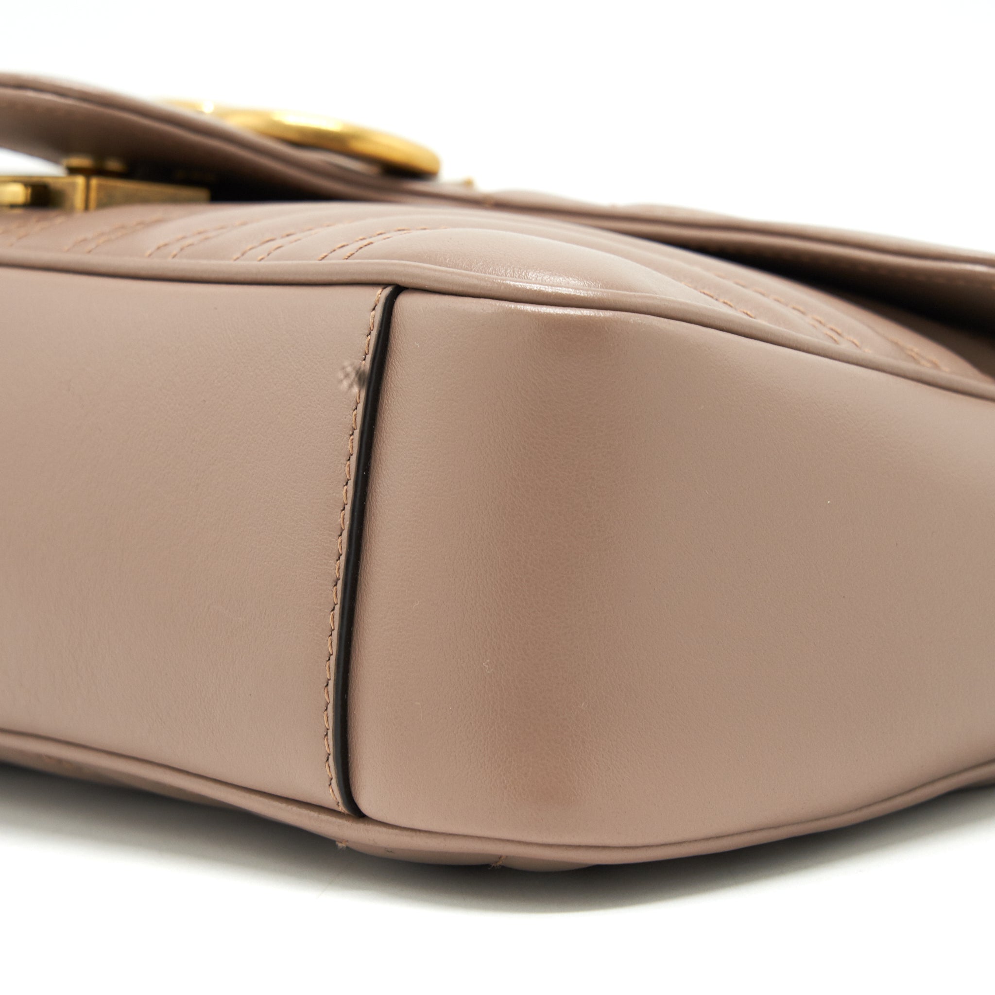 gucci-marmont-small-beige-matelasse-shoulder-bag