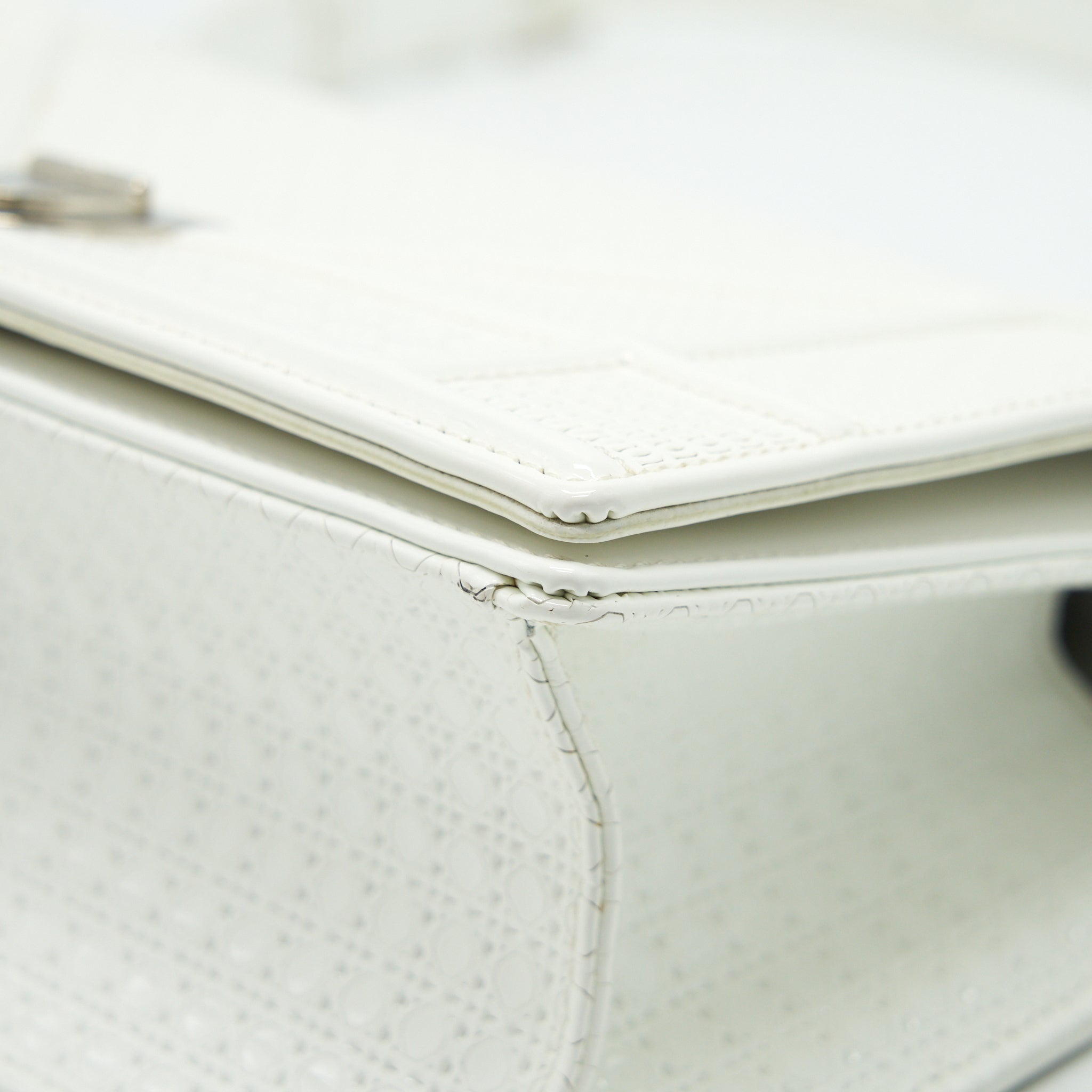 christian-dior-small-cannage-diorama-patent-leather-in-white-shw